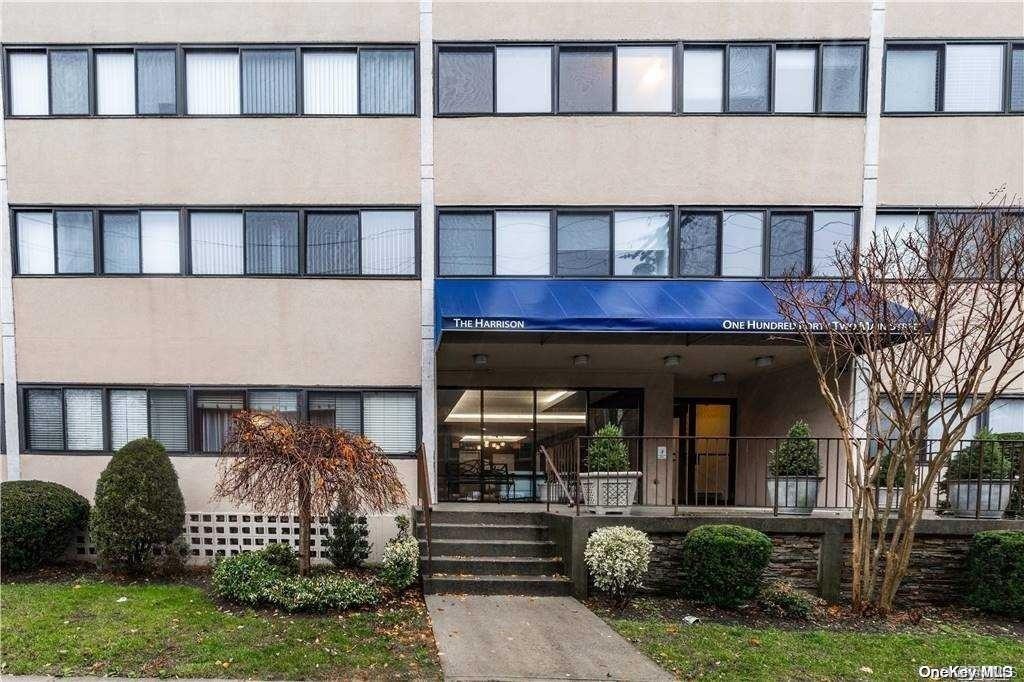 142 Main Street Unit: 2B