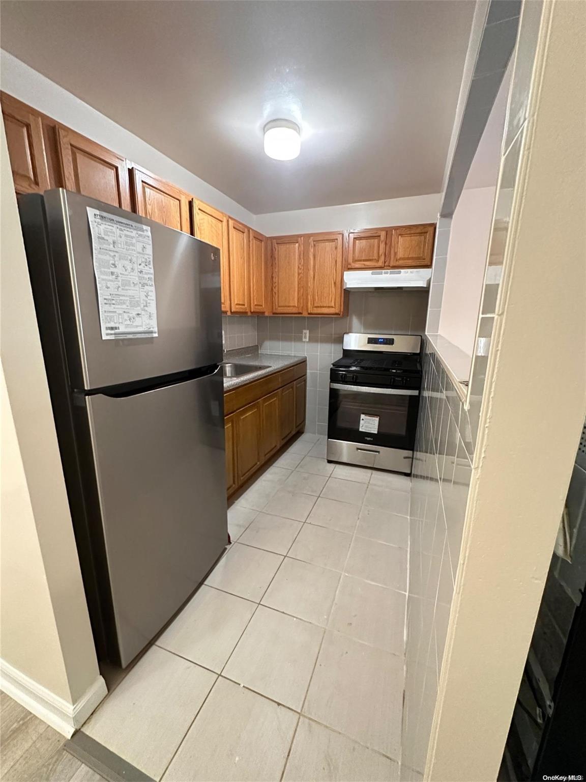 729 N Oak Drive Unit: 2