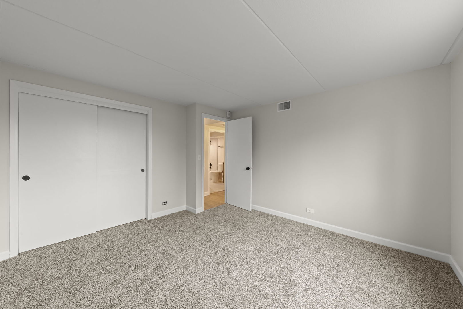 225 E Wing Street Unit: 302