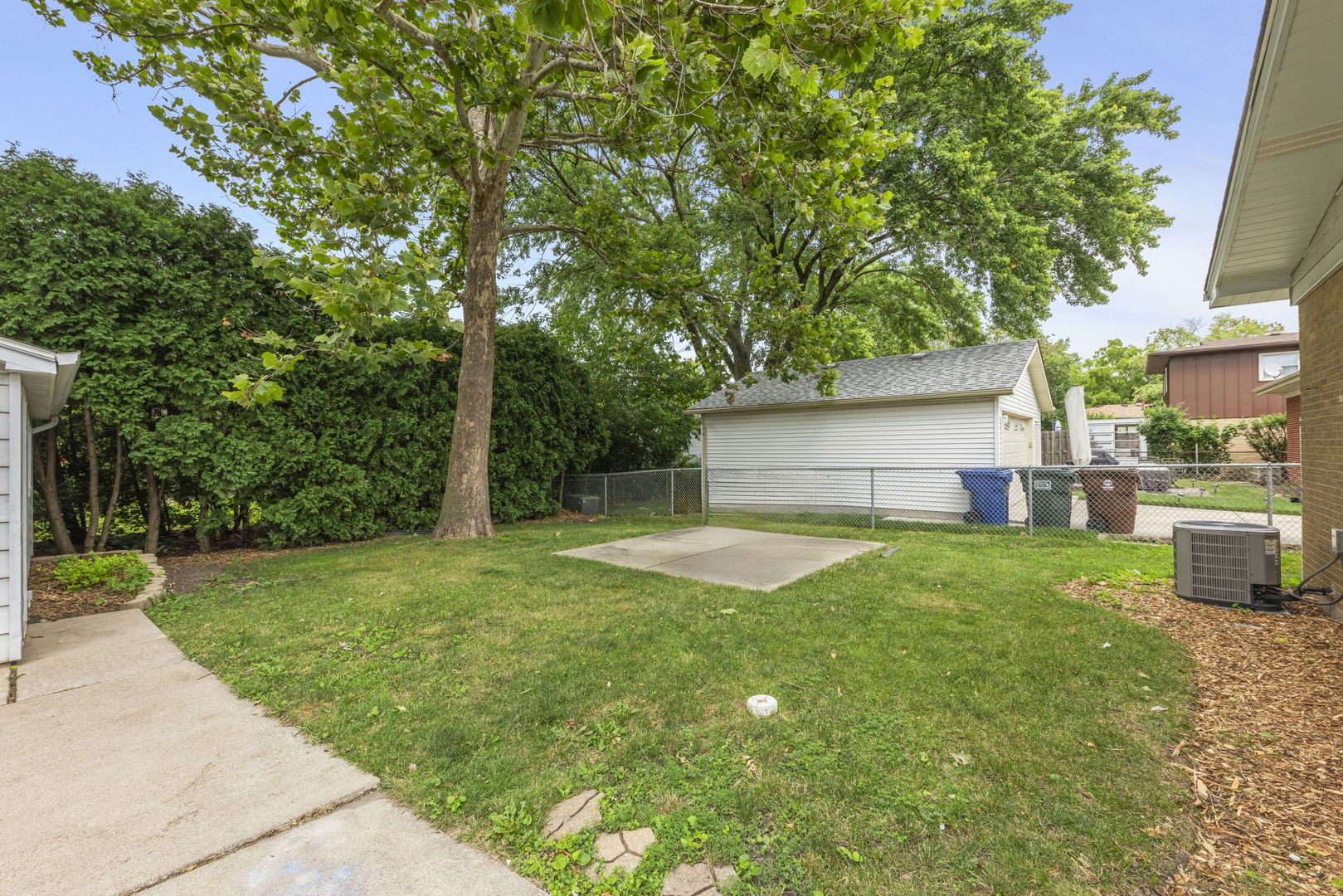308 N Park Drive