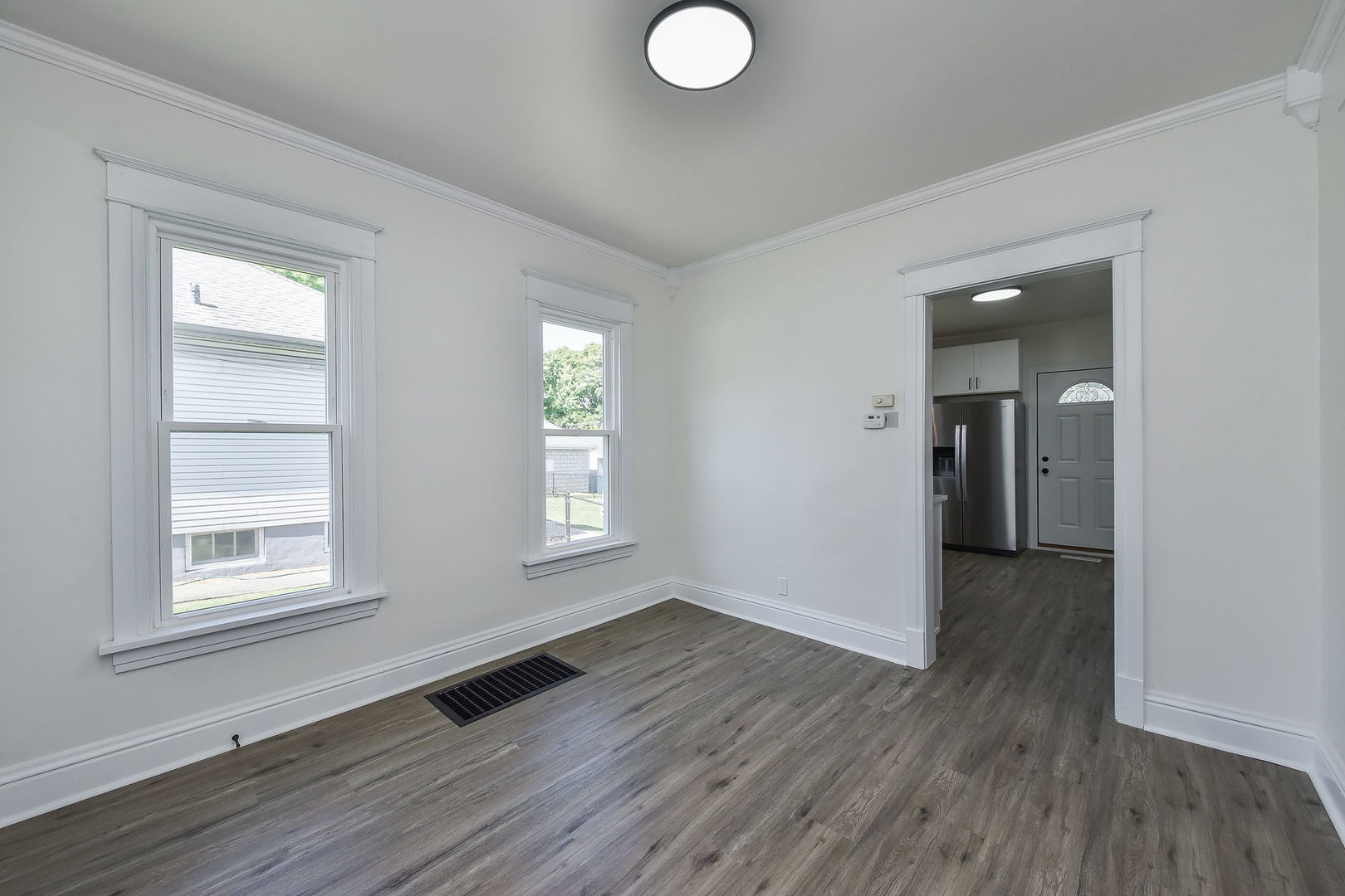 1122 W Main Street