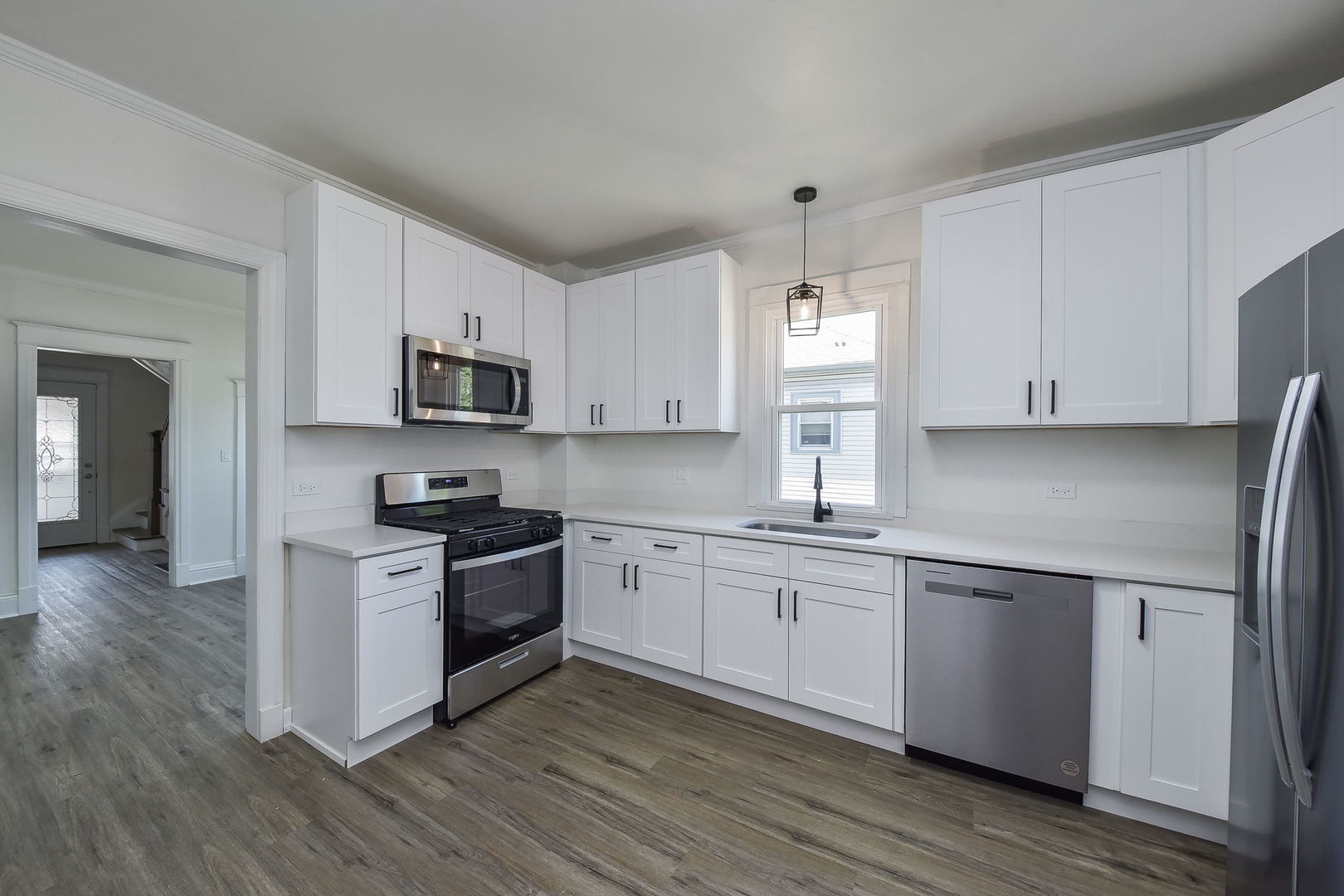 1122 W Main Street