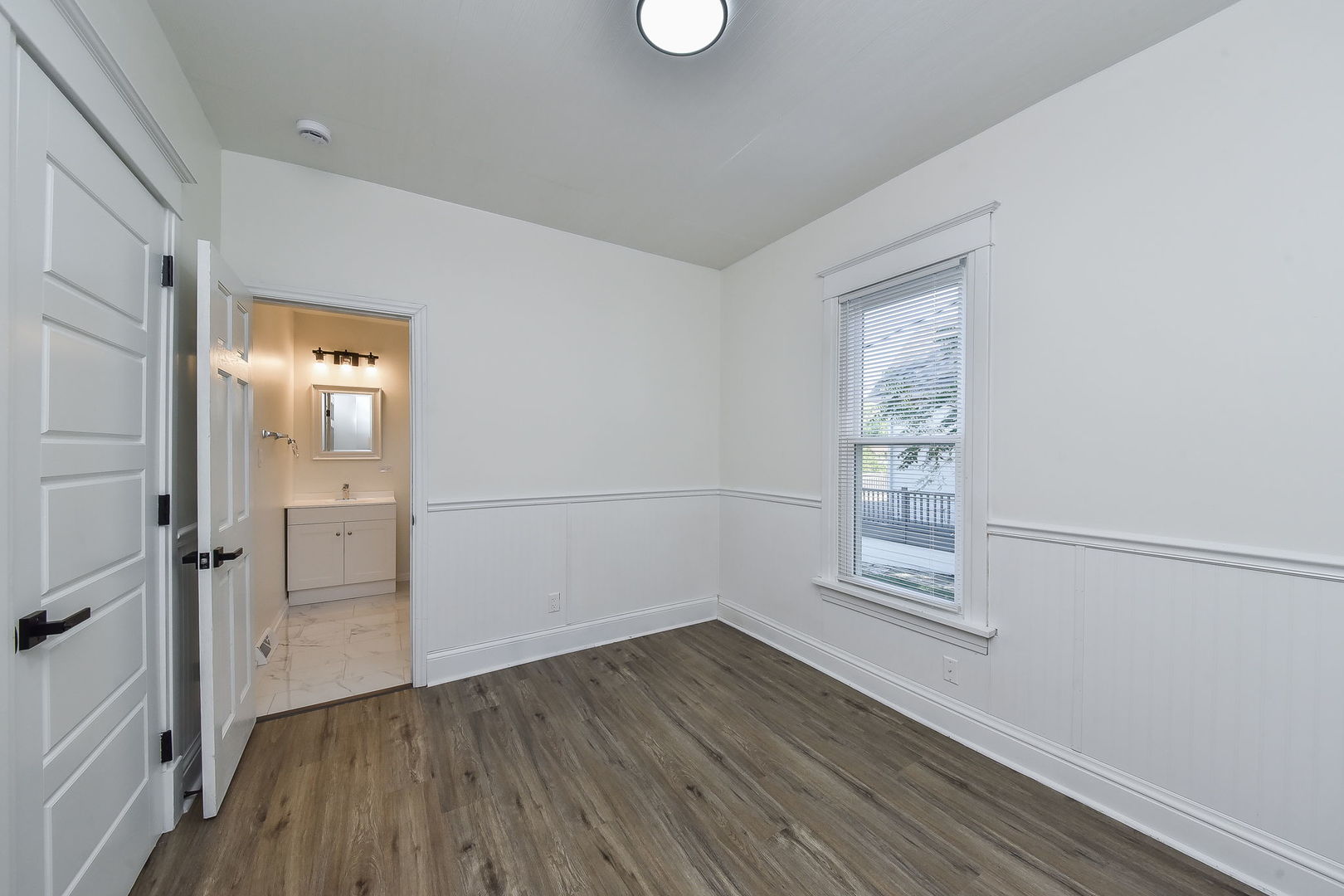 1122 W Main Street