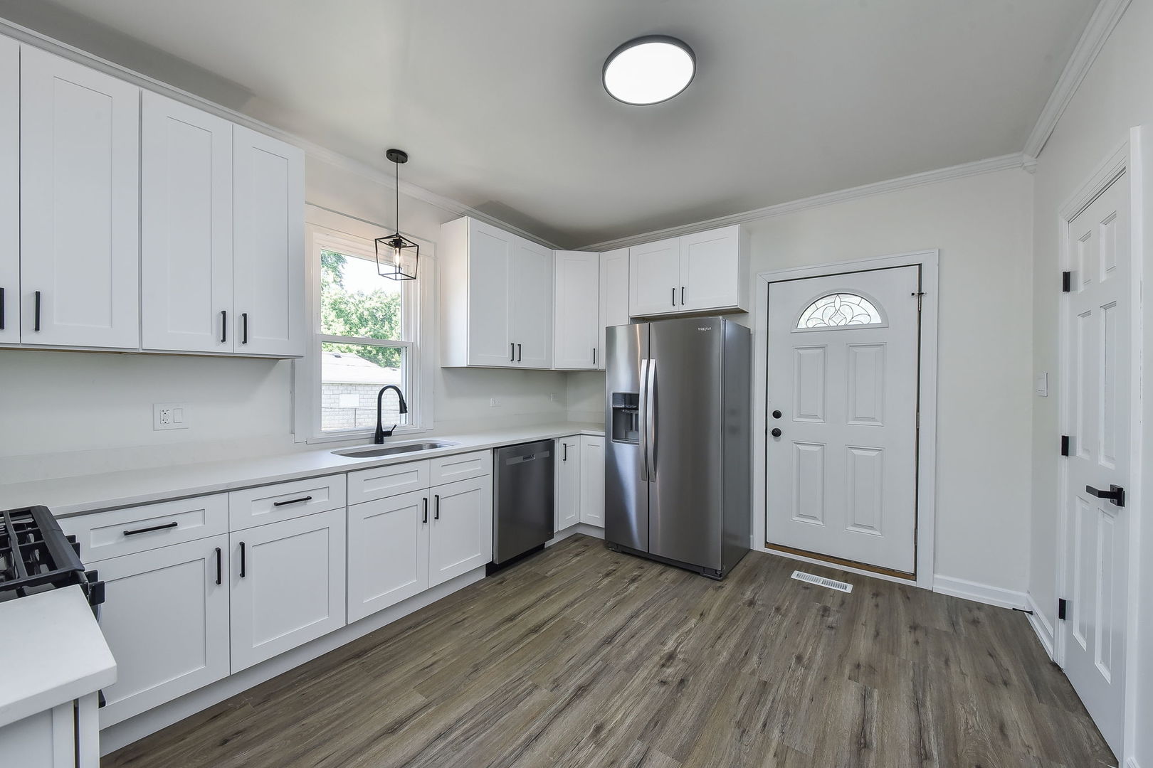1122 W Main Street