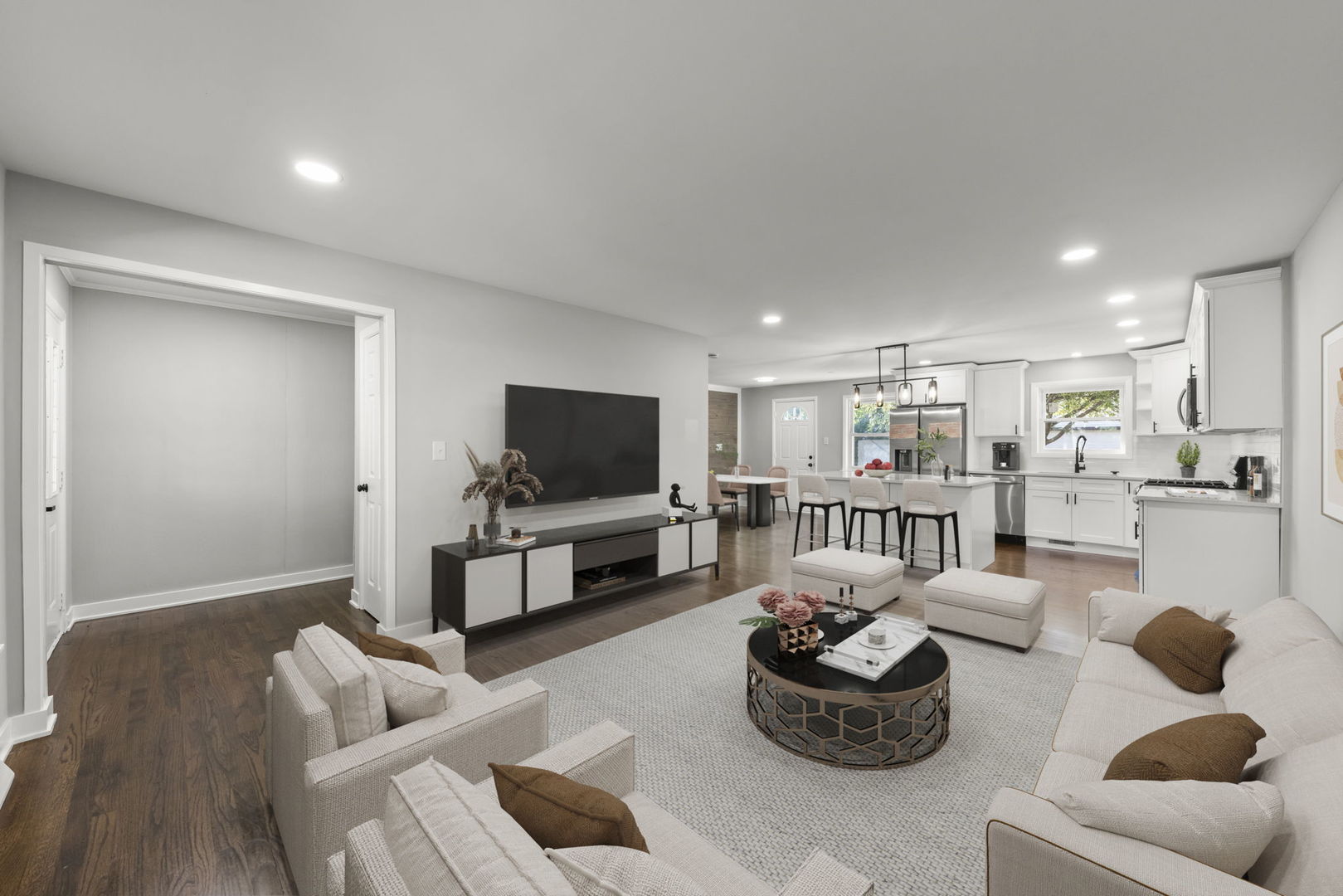 4433 W 100th Street