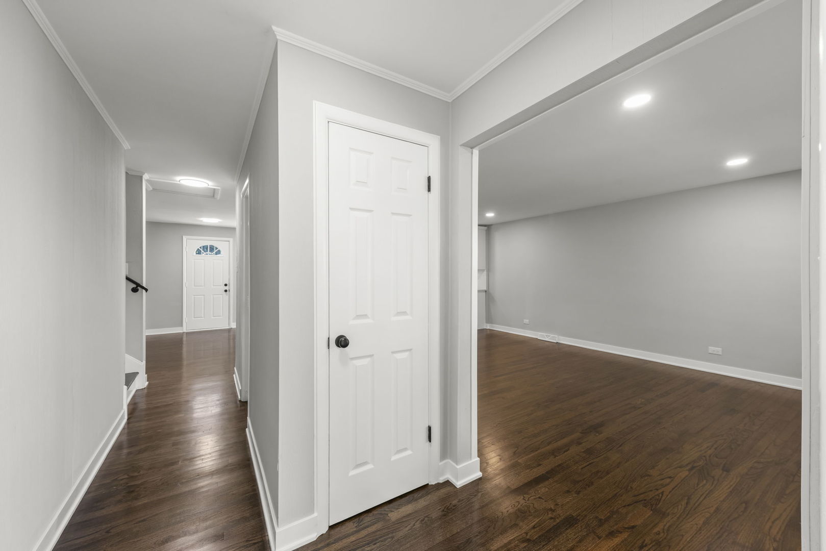 4433 W 100th Street