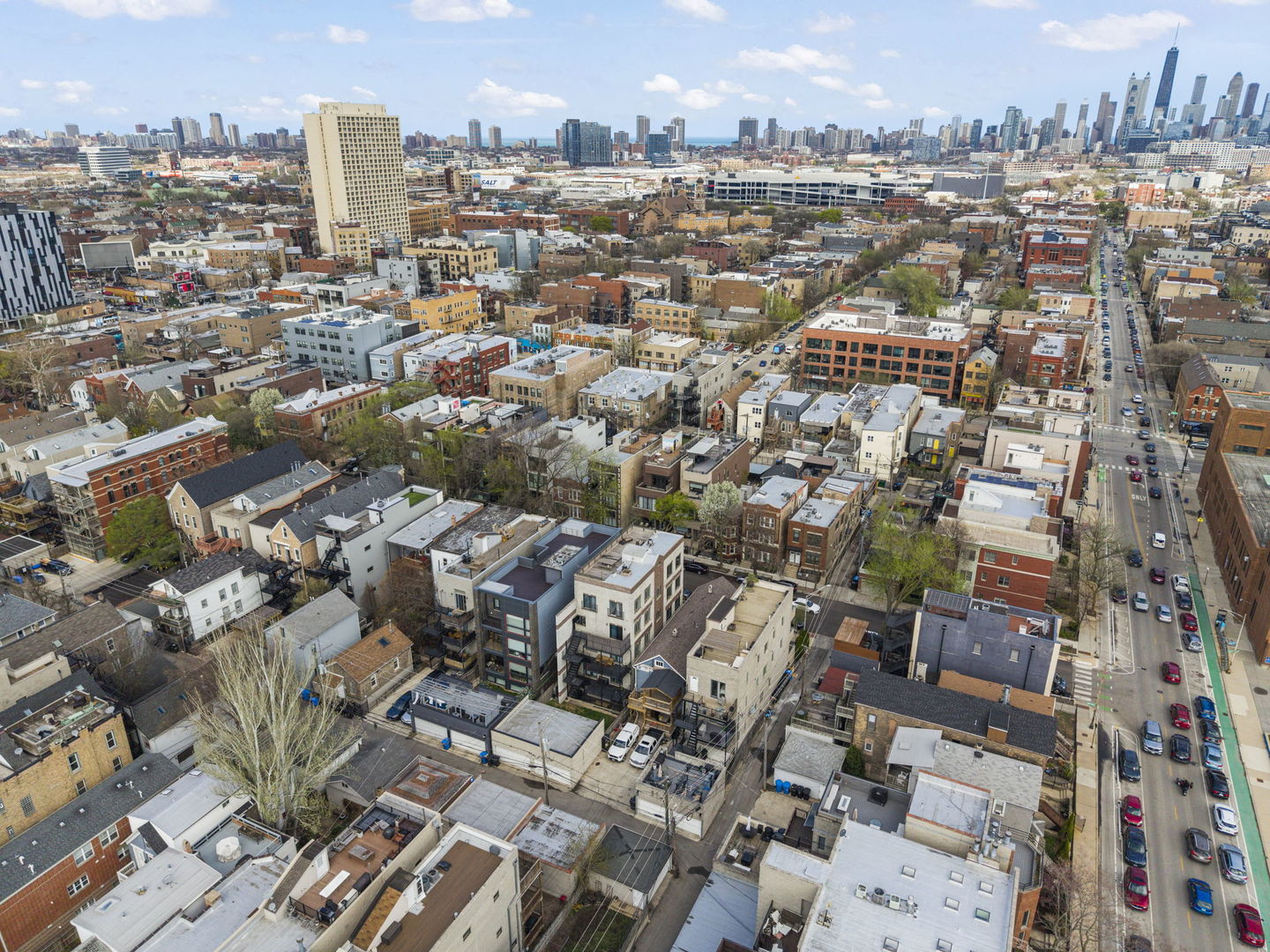 1016 N Marshfield Avenue Unit: 4