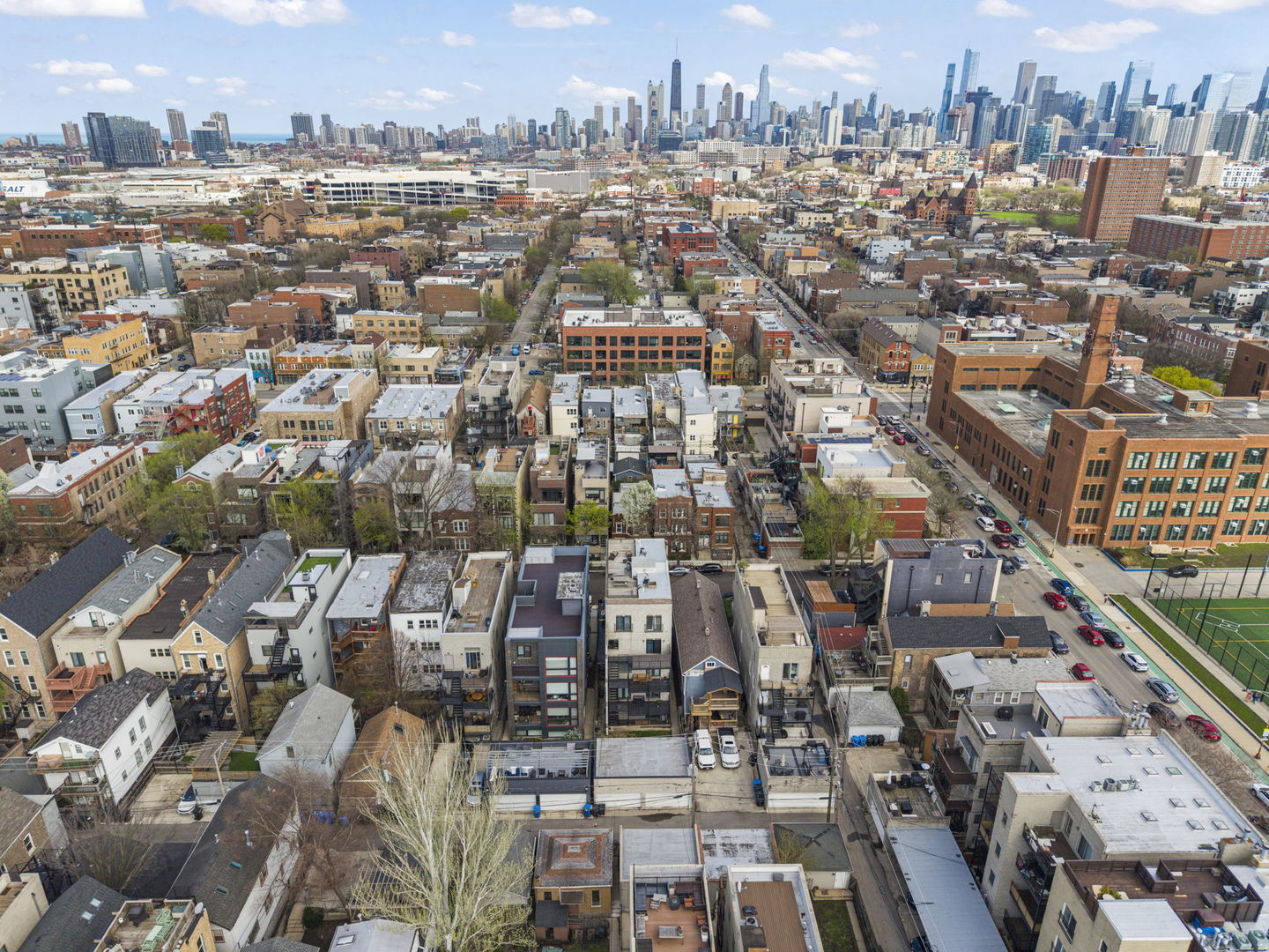 1016 N Marshfield Avenue Unit: 4