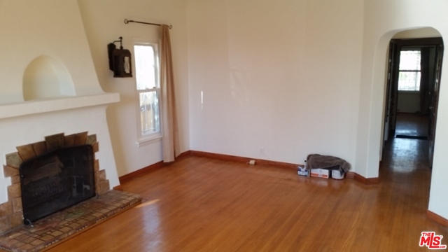 205 W 64Th Pl