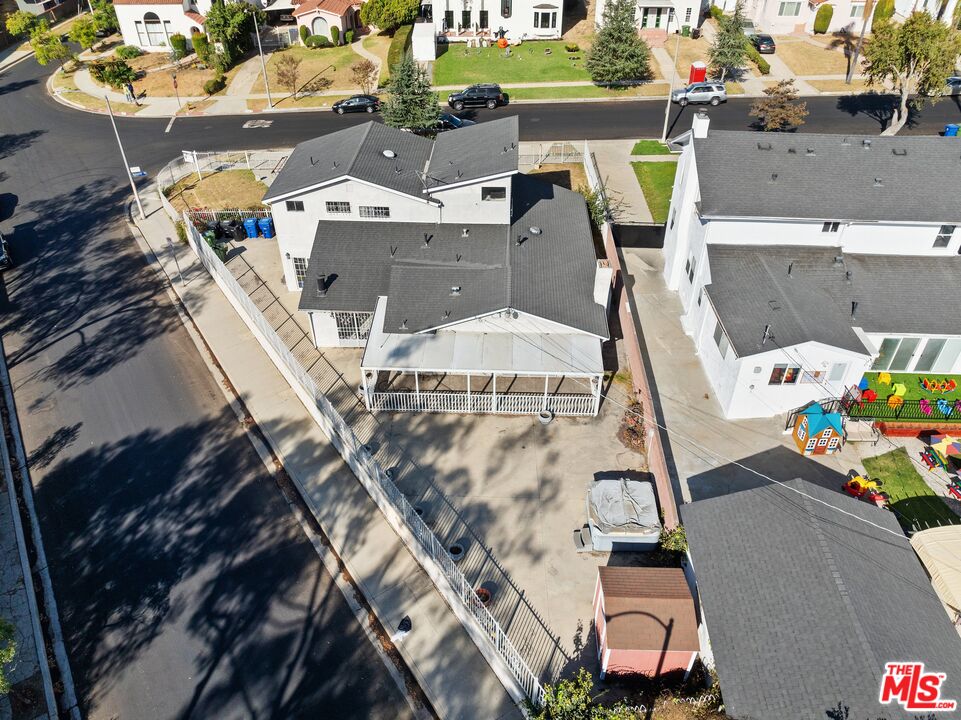 2220 Wellington Rd