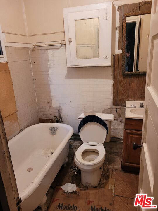 430 W 52nd St