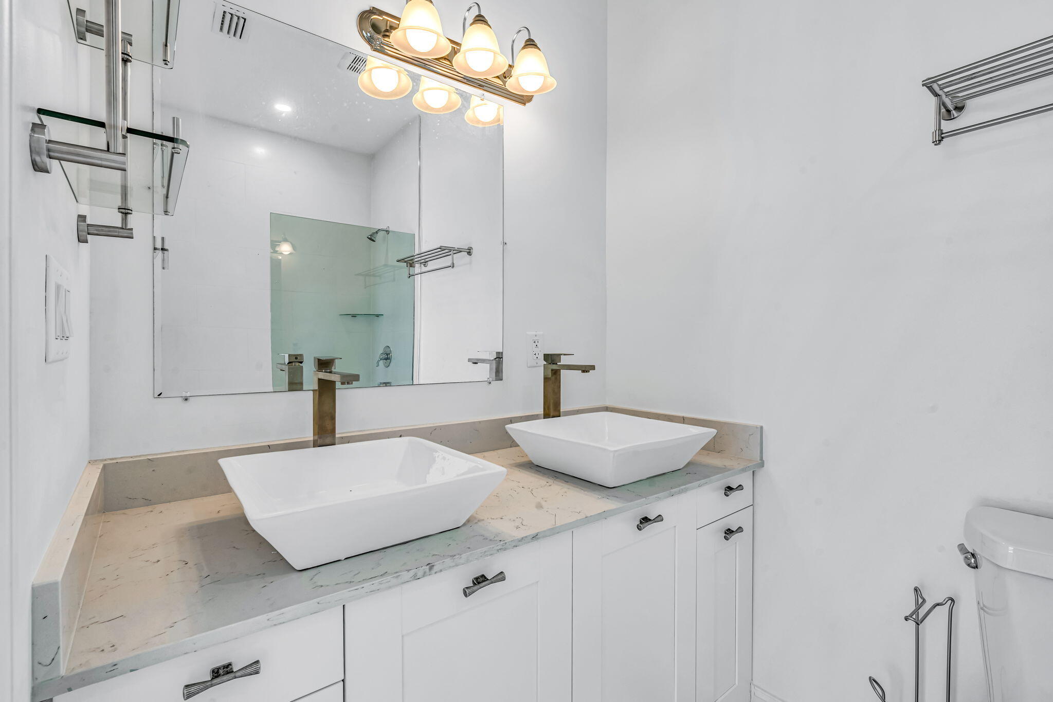 501 E Ocean Drive Unit: 9