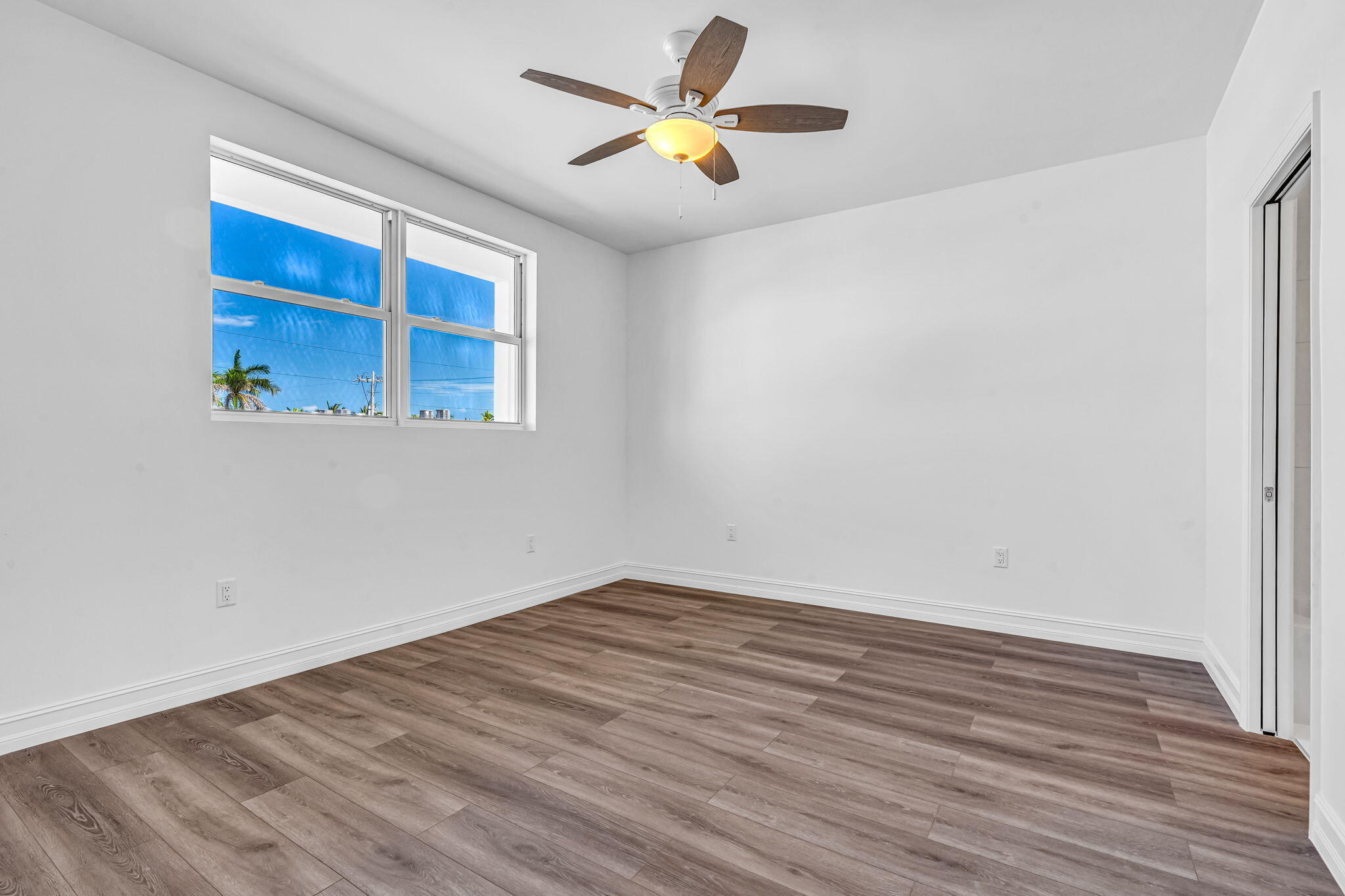 501 E Ocean Drive Unit: 9