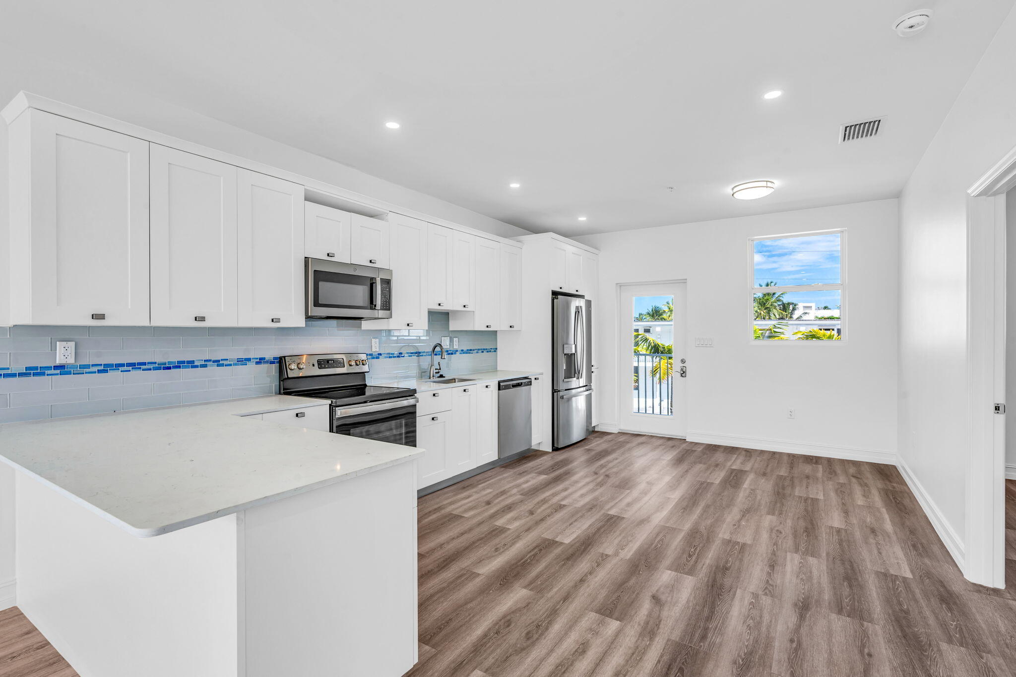 501 E Ocean Drive Unit: 9