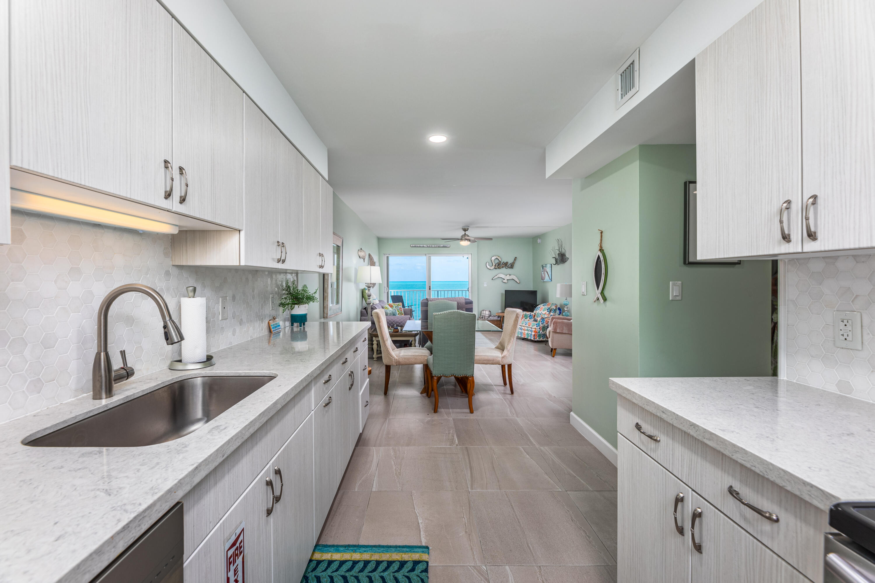 201 E Ocean Drive Unit: 3-107