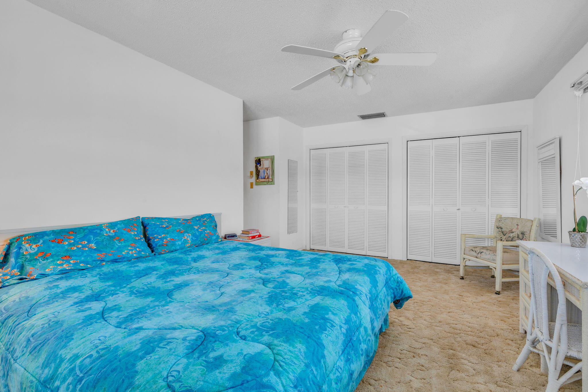 220 4th Street