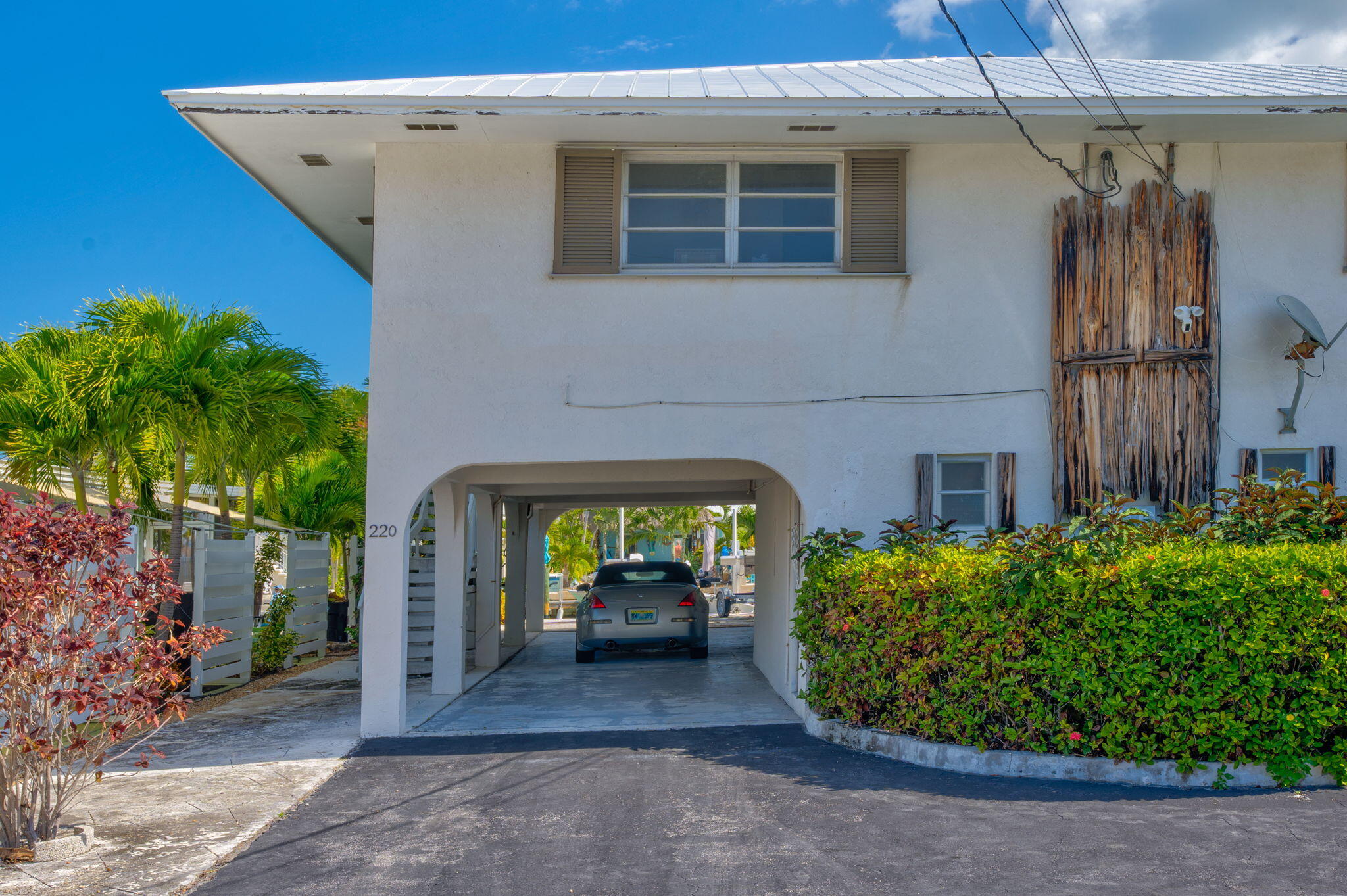 220 4th Street