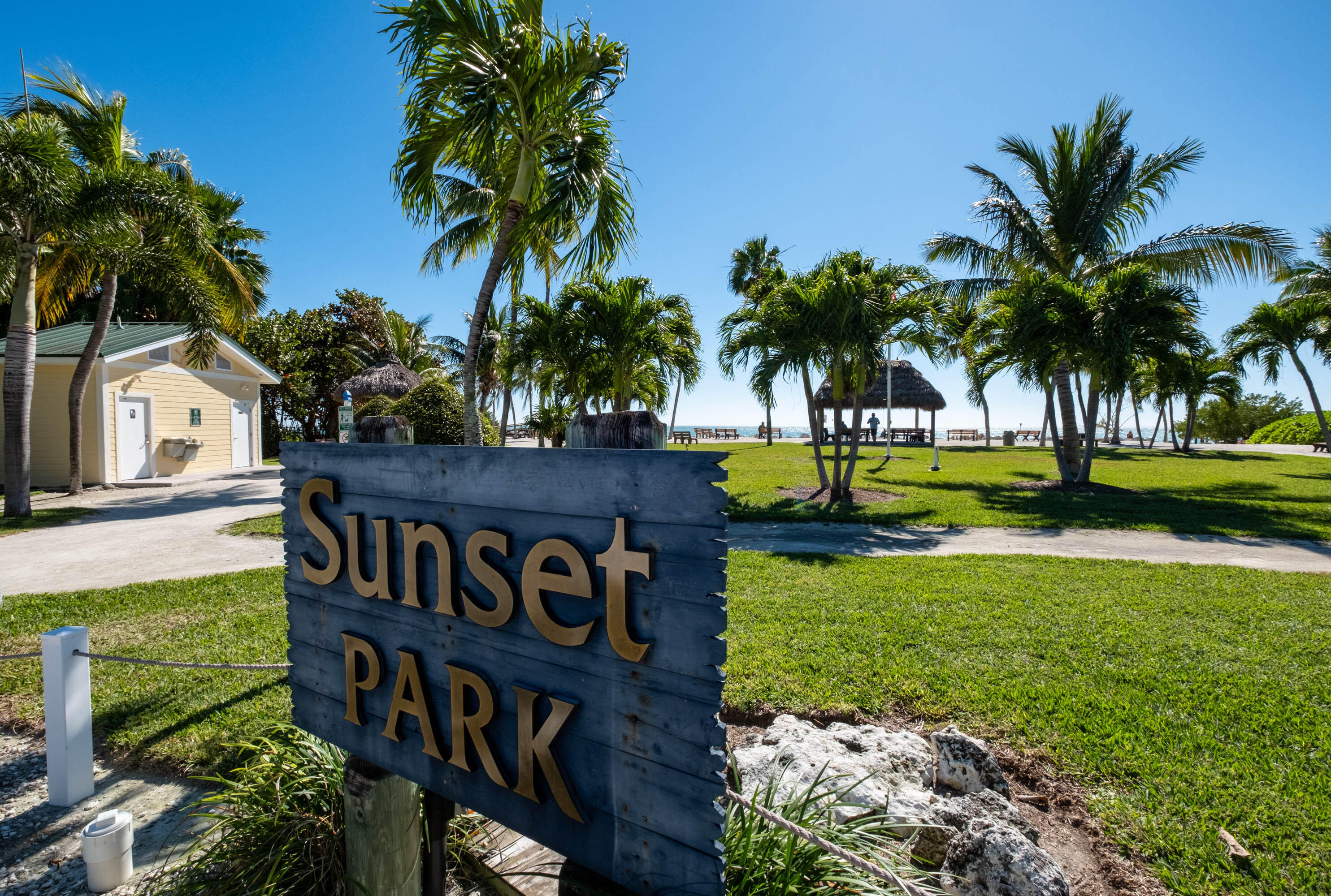 755 W Ocean Drive Unit: 8