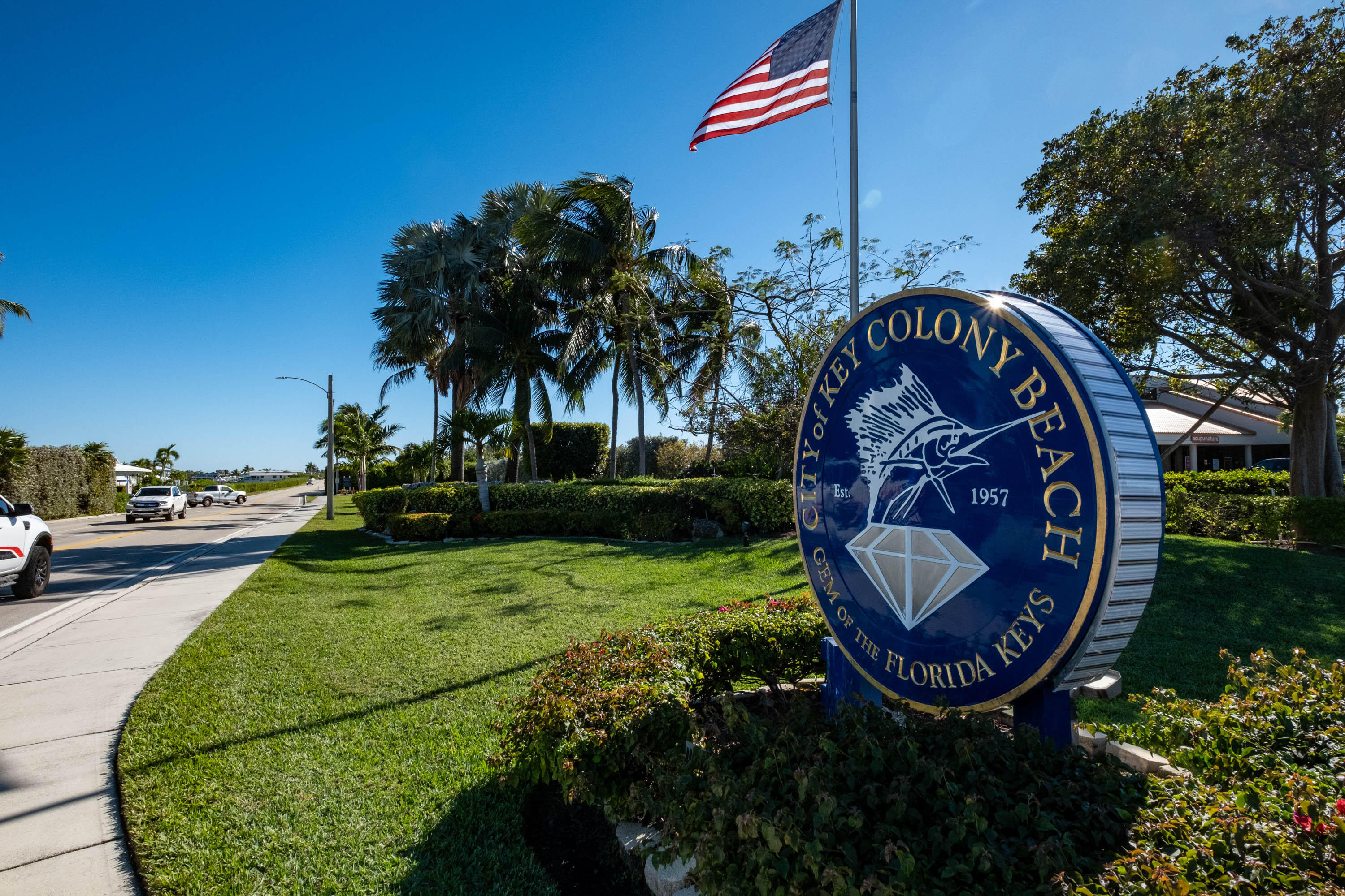 755 W Ocean Drive Unit: 8