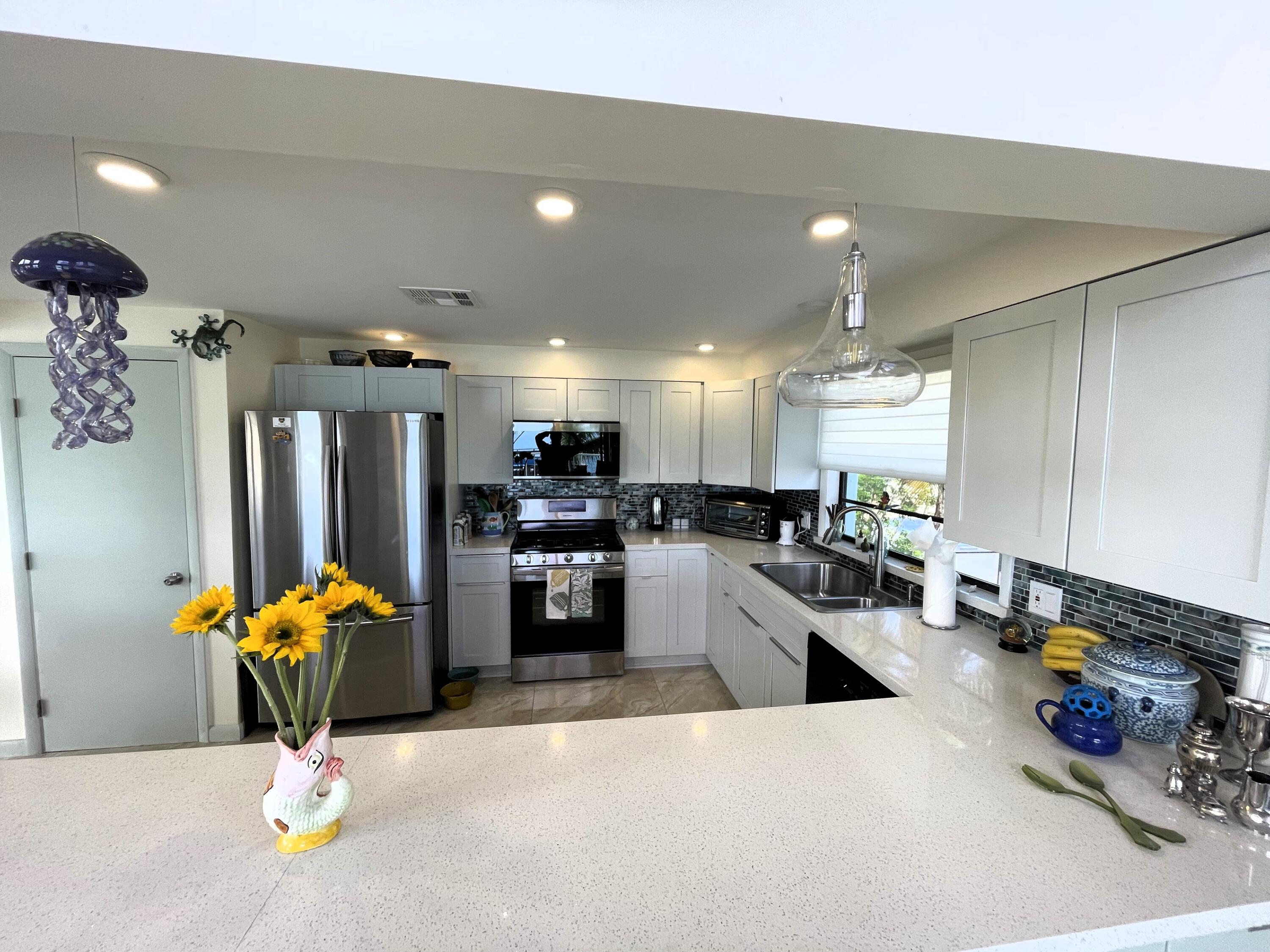 65 Sea View Avenue