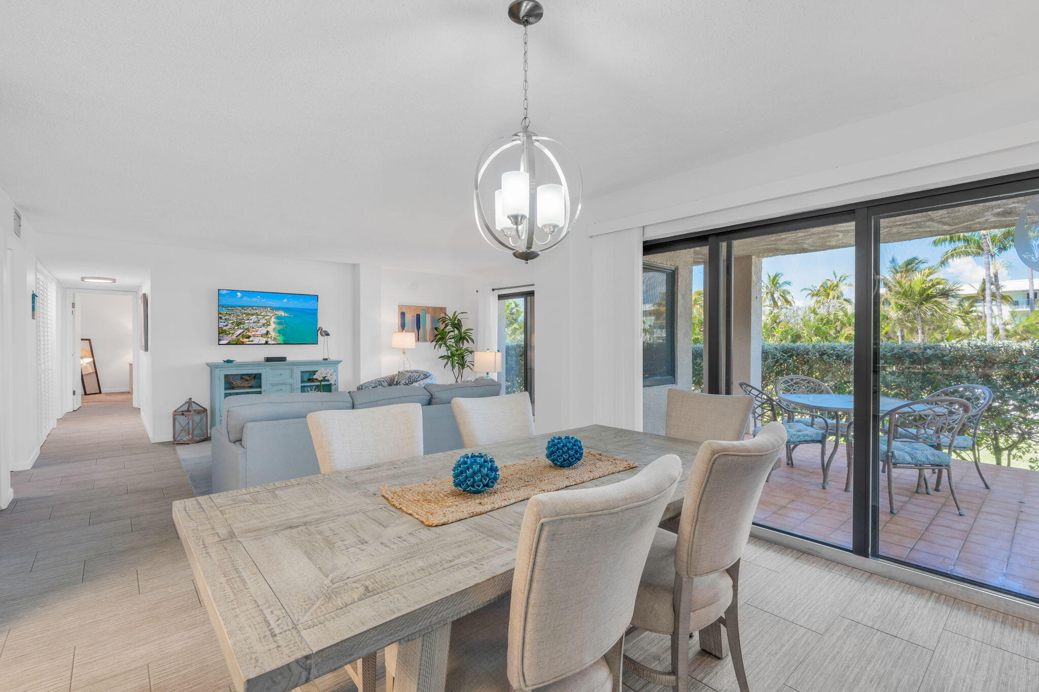 1001 W Ocean Drive Unit: 2-106