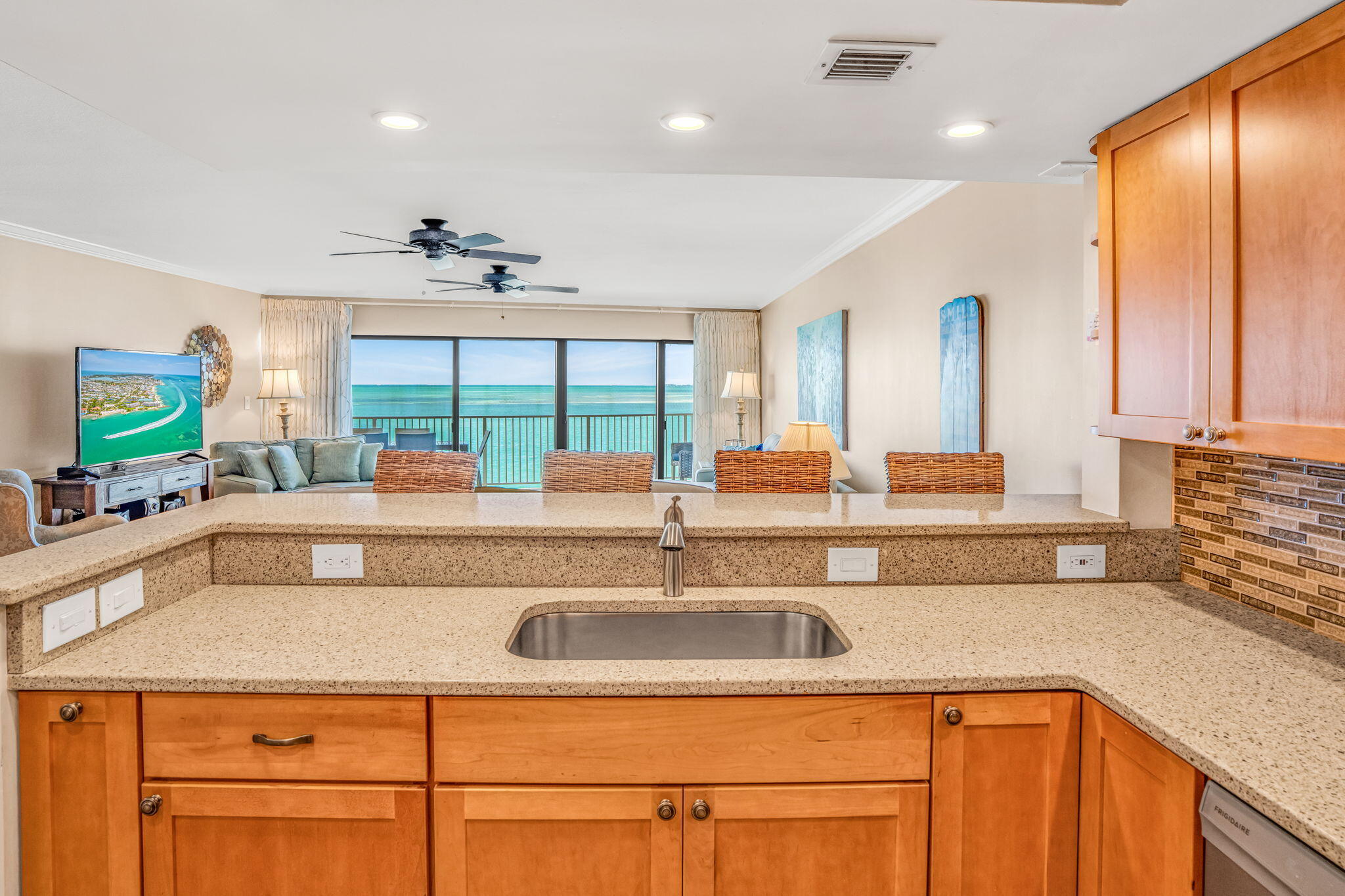 1133 W Ocean Drive Unit: 35