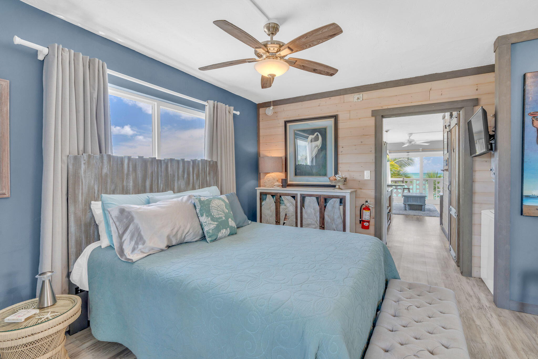 755 W Ocean Drive Unit: 5