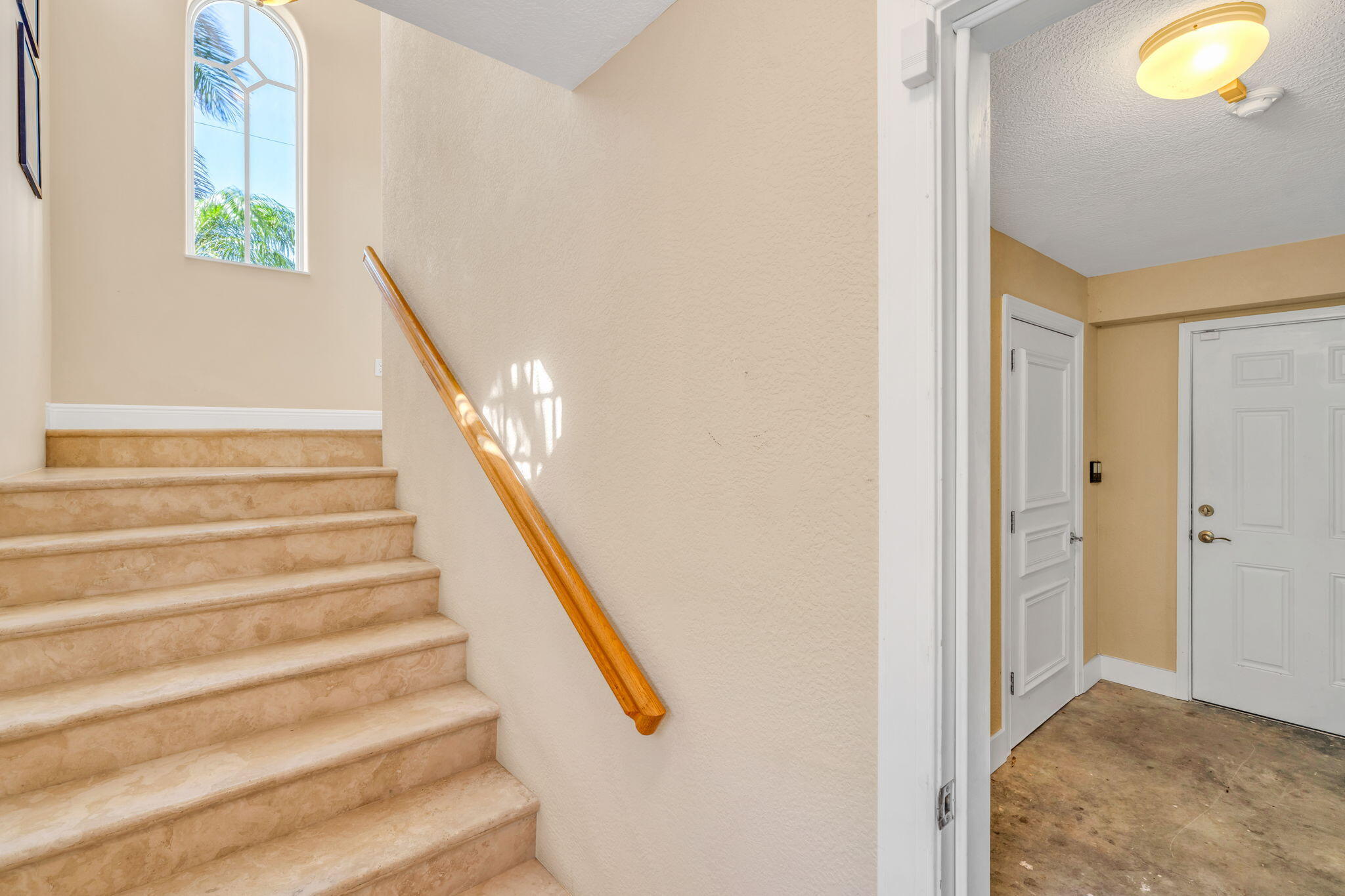 160 1st Street