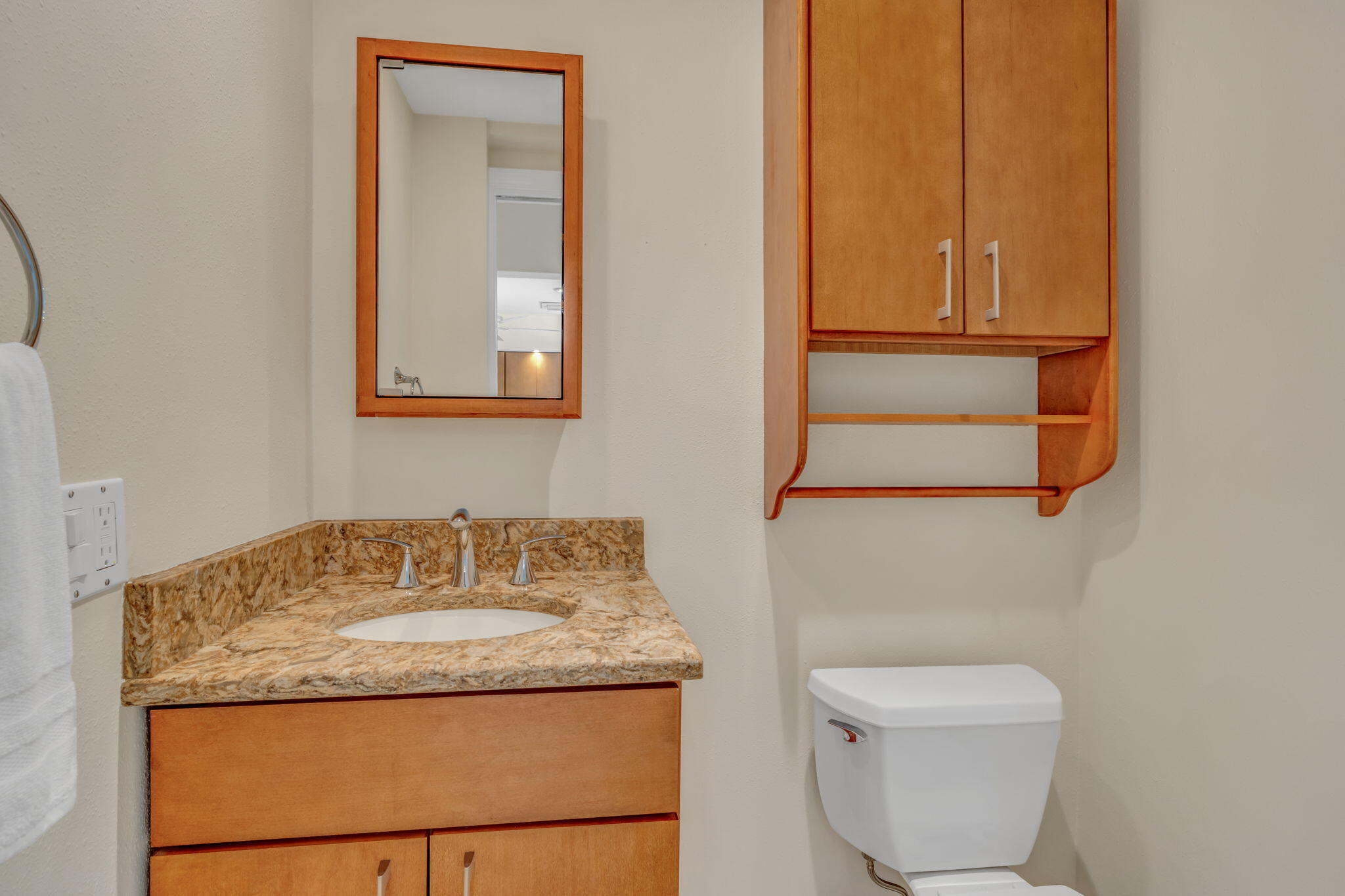 601 W Ocean Drive Unit: 414D