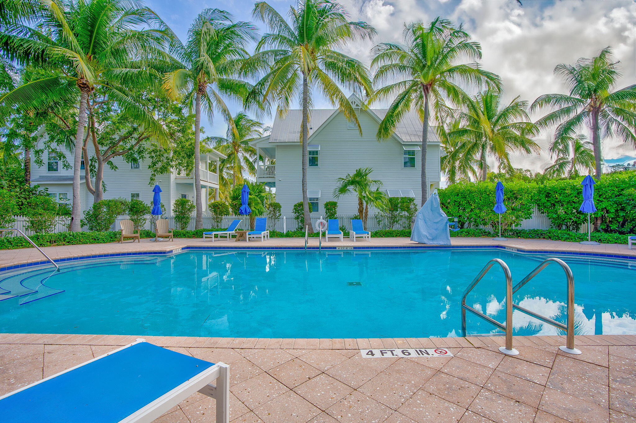 12399 Overseas Highway Unit: 25
