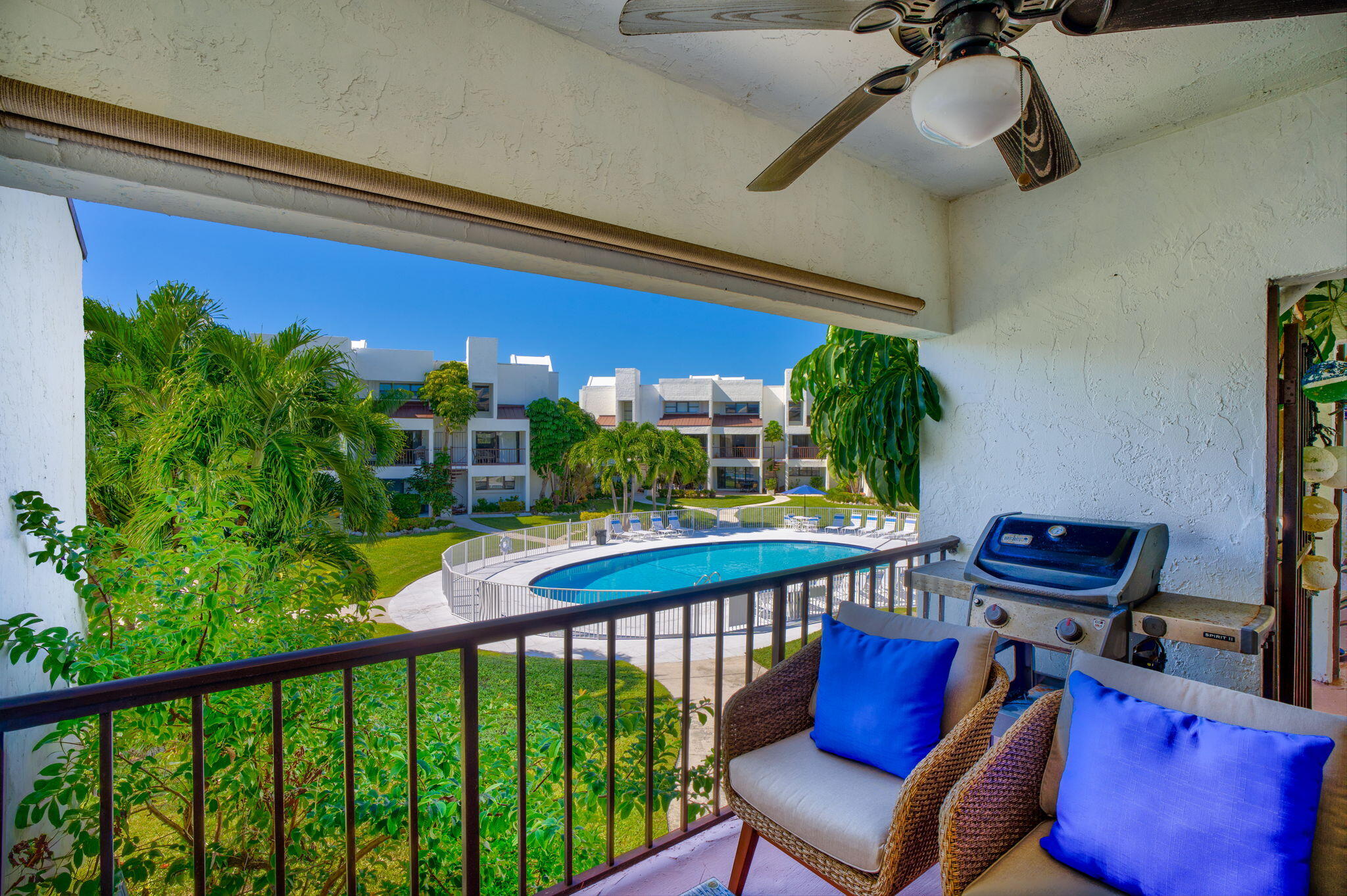 601 W Ocean Drive Unit: 407