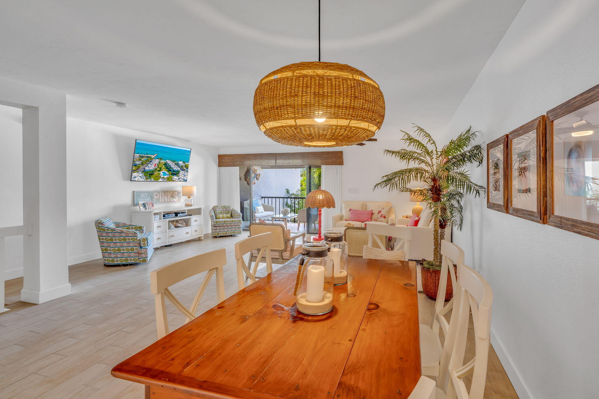 601 W Ocean Drive Unit: 407