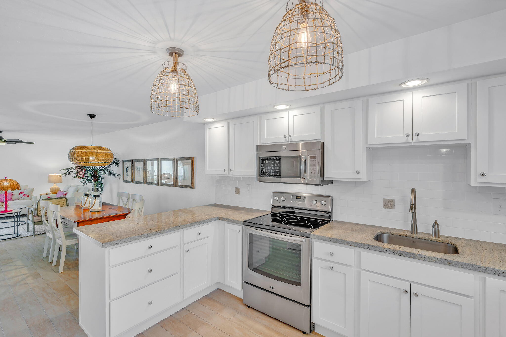 601 W Ocean Drive Unit: 407