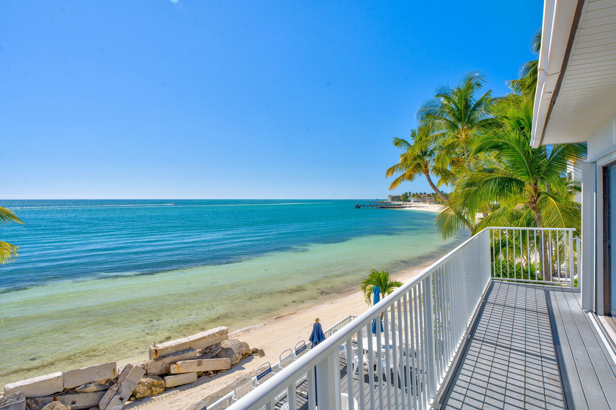 601 W Ocean Drive Unit: 407