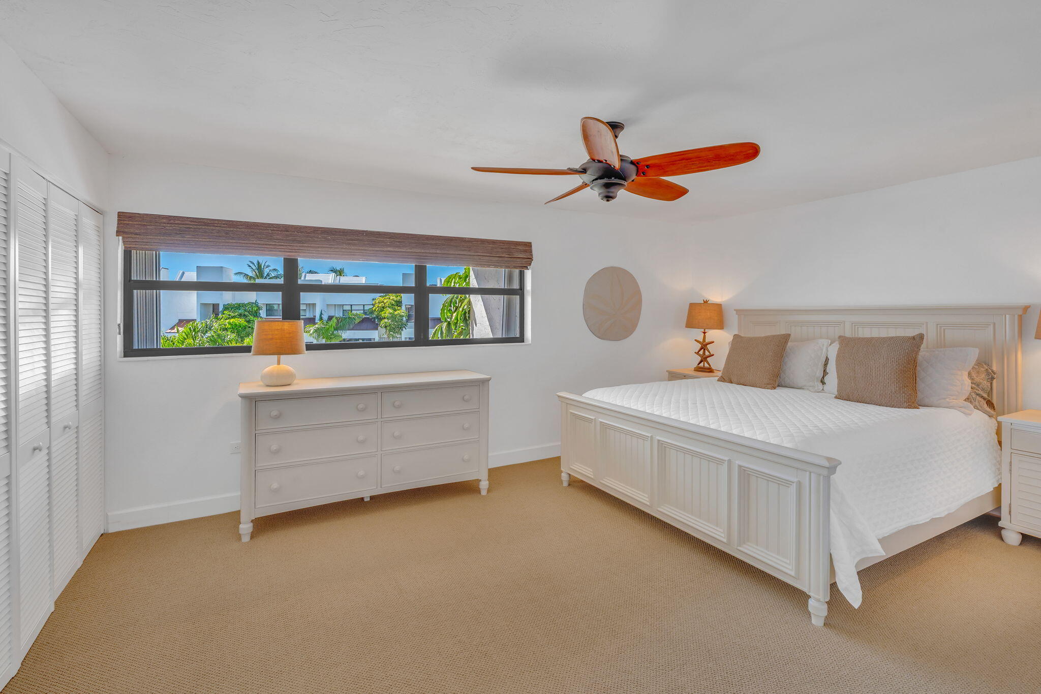 601 W Ocean Drive Unit: 407