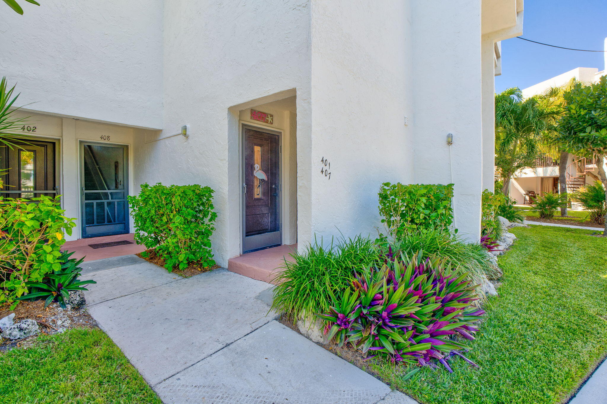 601 W Ocean Drive Unit: 407