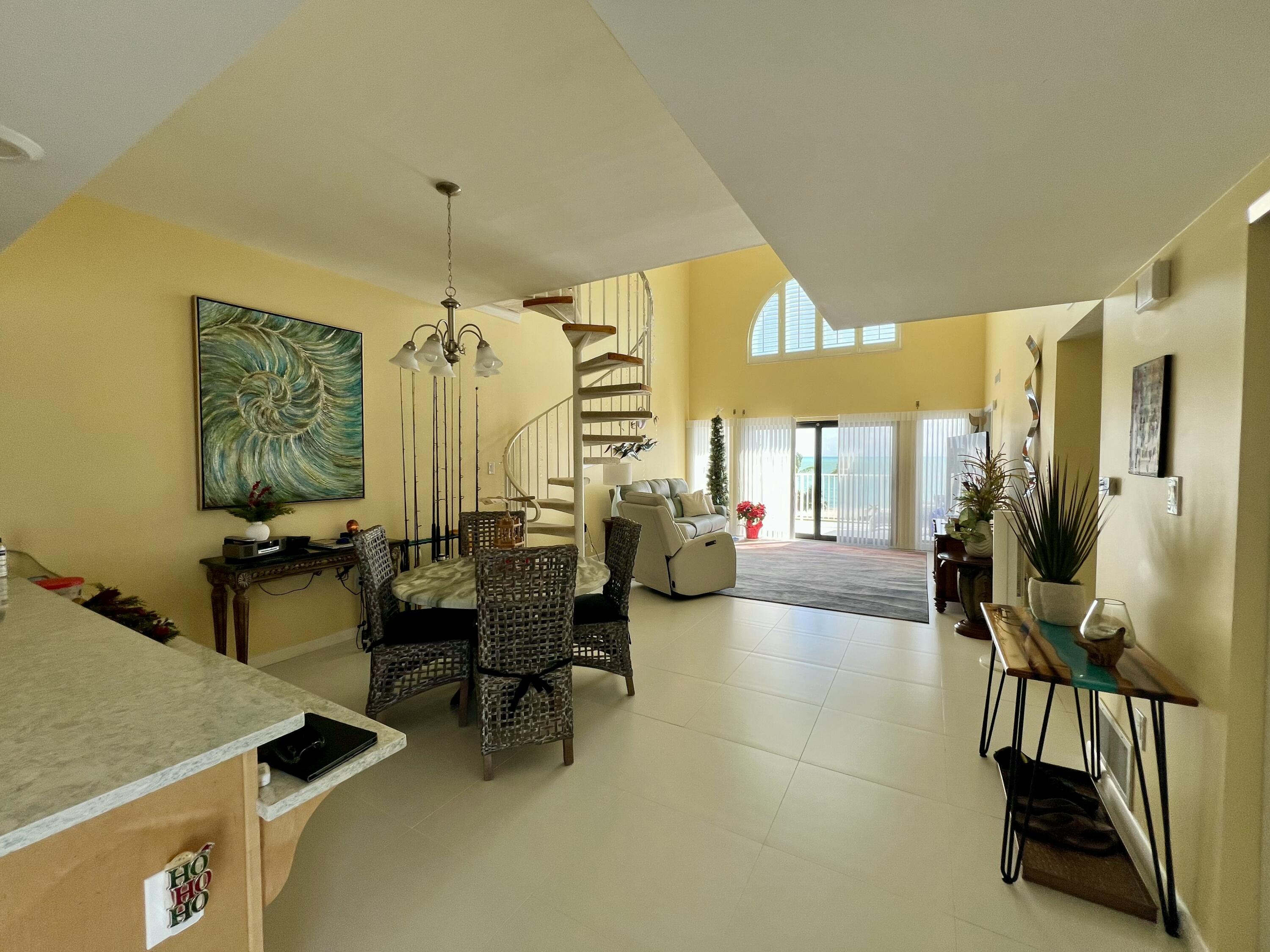799 W Ocean Drive Unit: 304