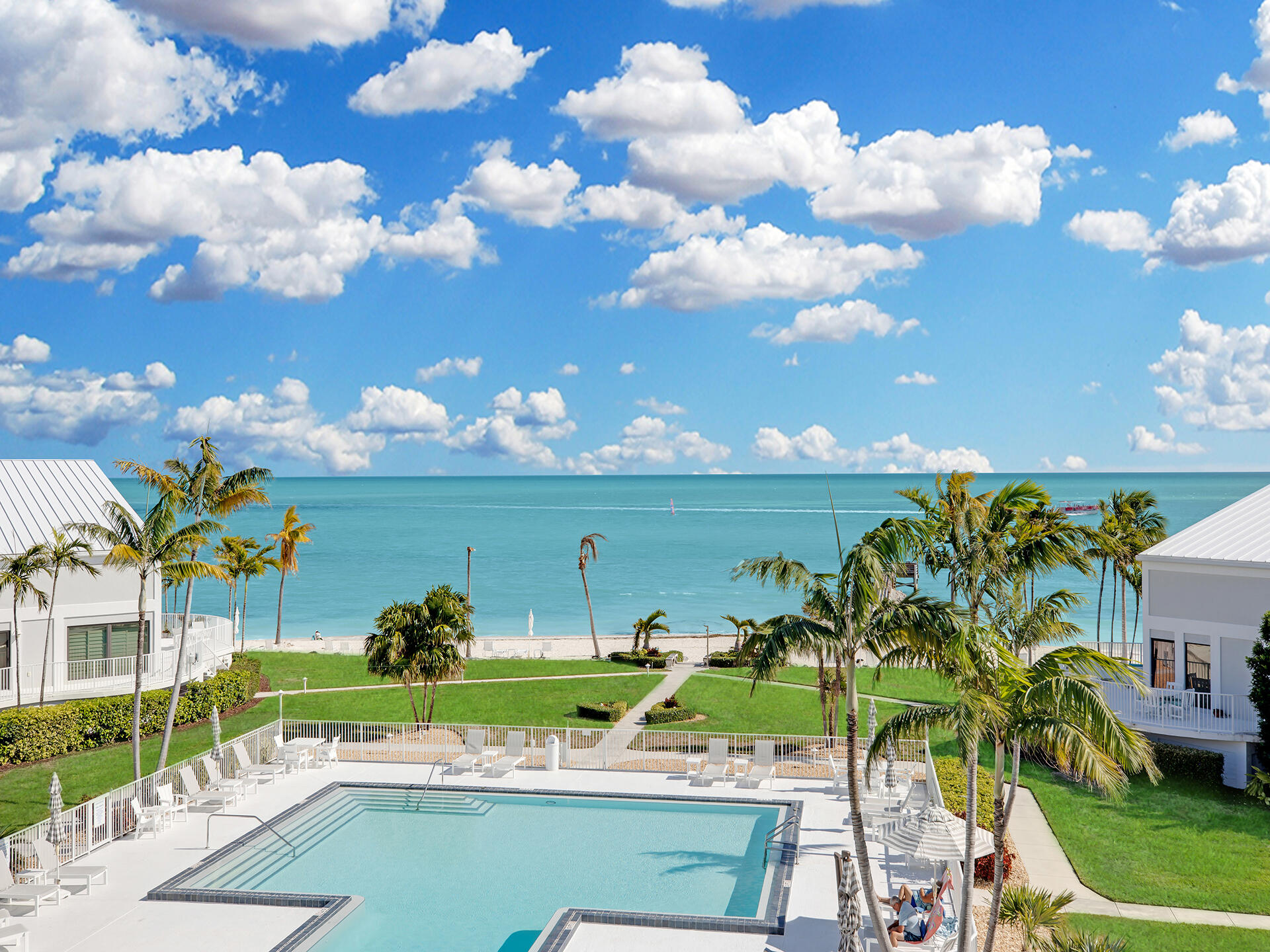 799 W Ocean Drive Unit: 304