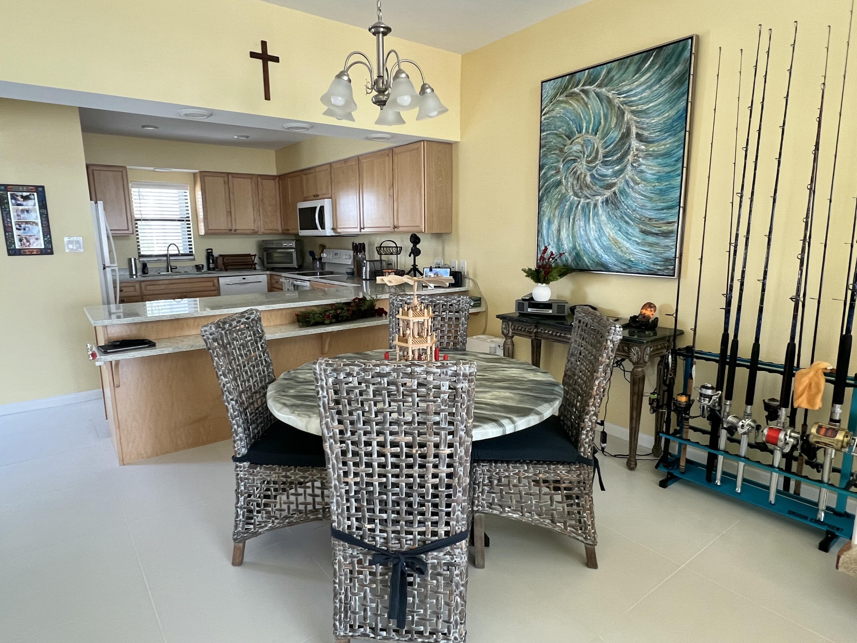 799 W Ocean Drive Unit: 304