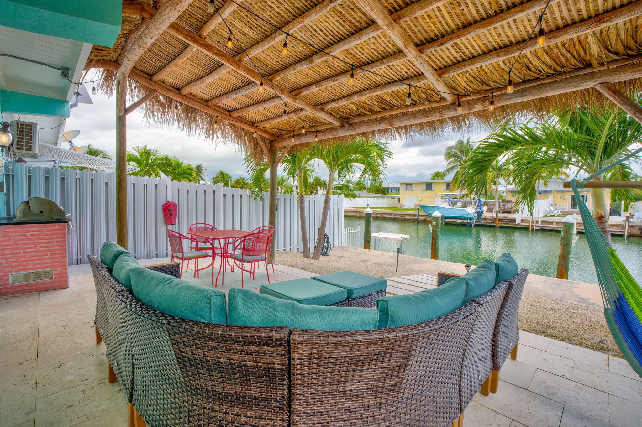 290 4th Street