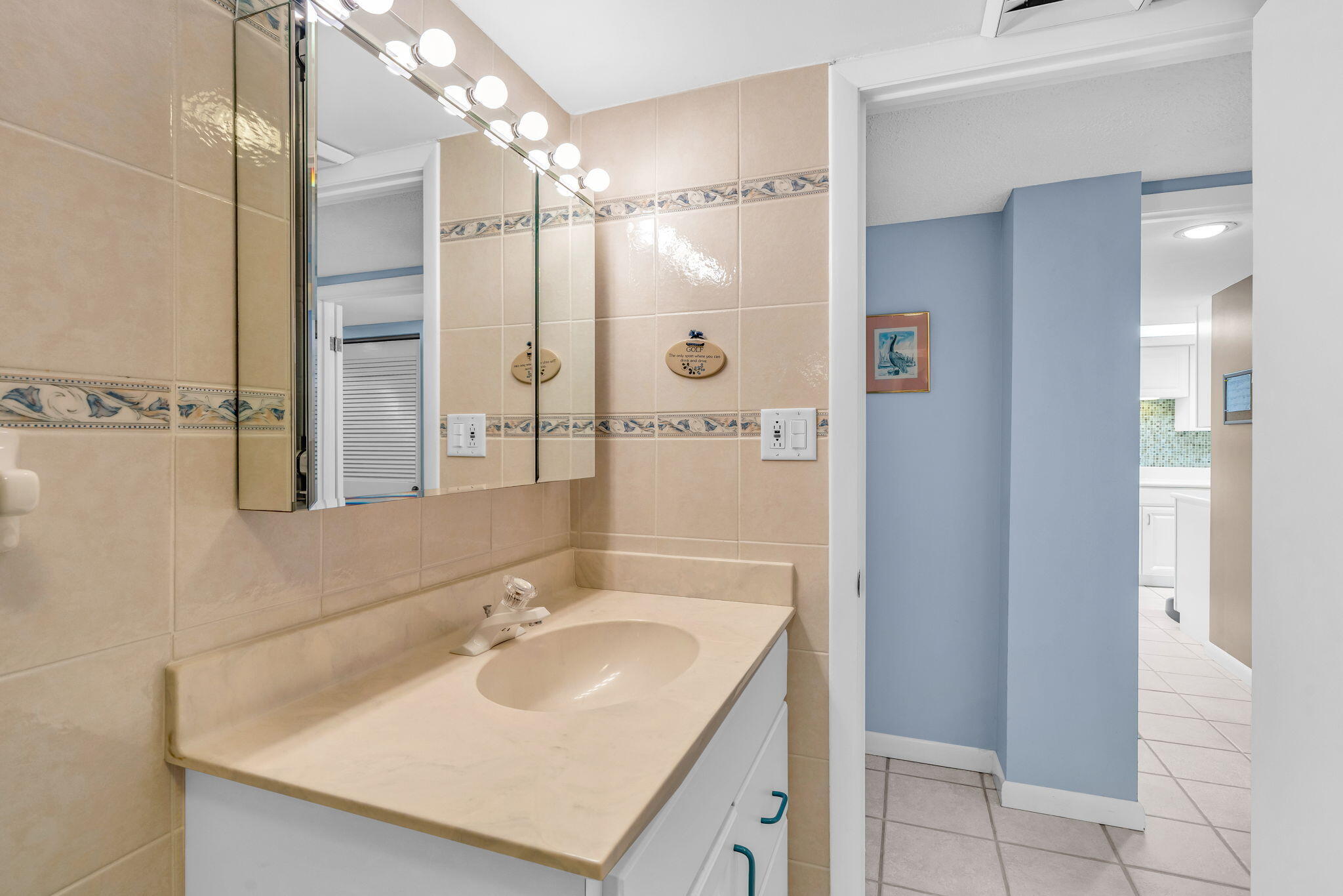 201 E Ocean Drive Unit: 1-308
