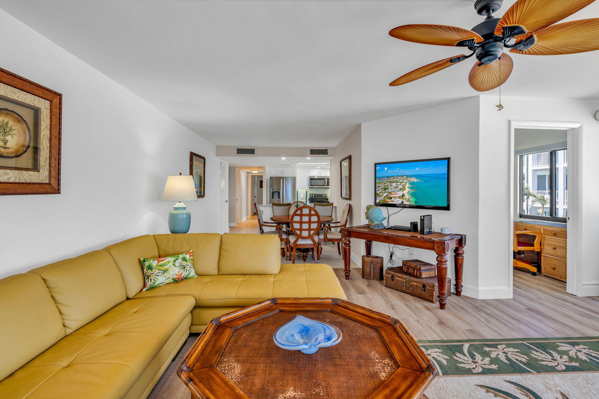 1001 W Ocean Drive 1-202