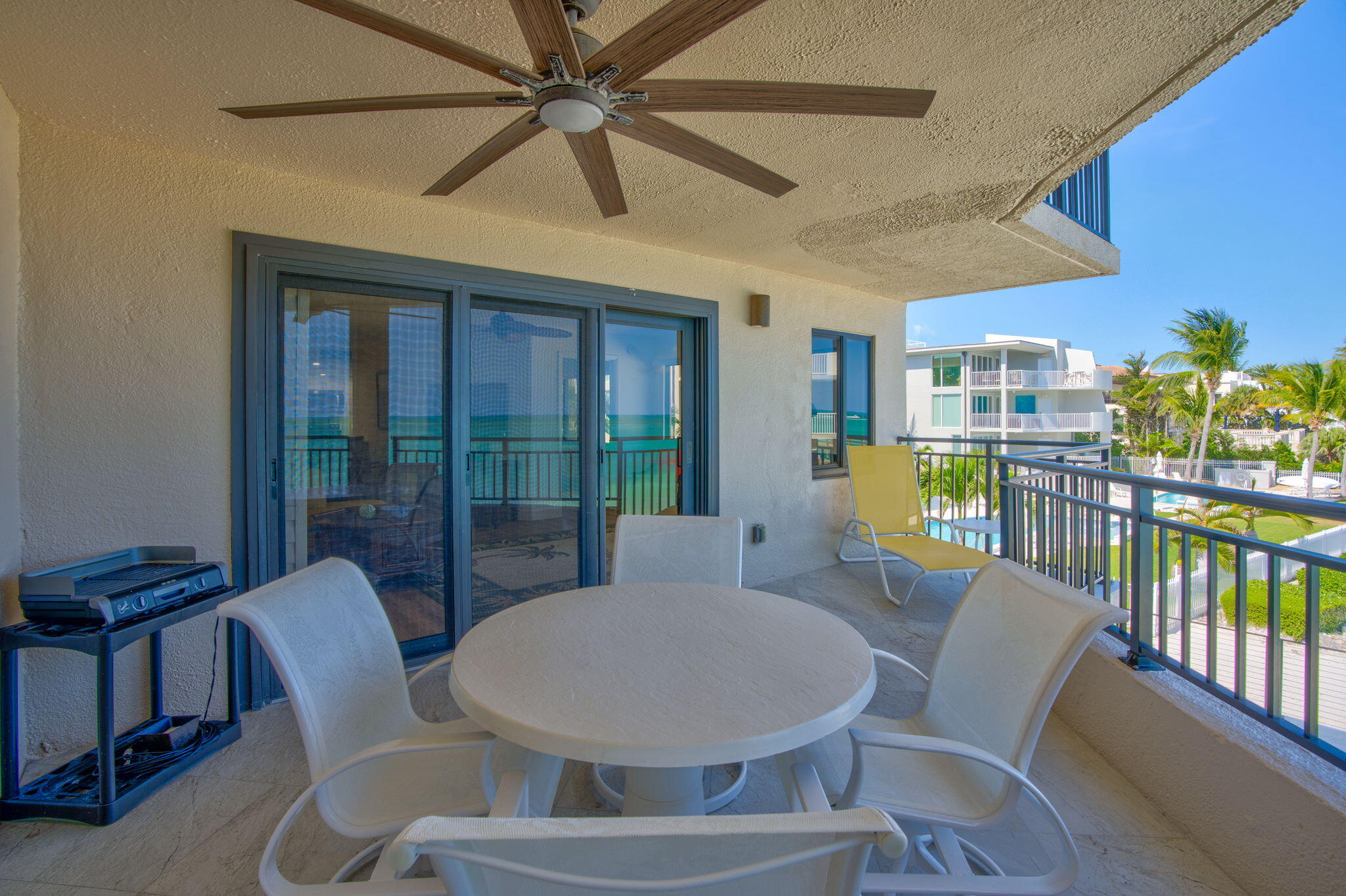 1001 W Ocean Drive 1-202