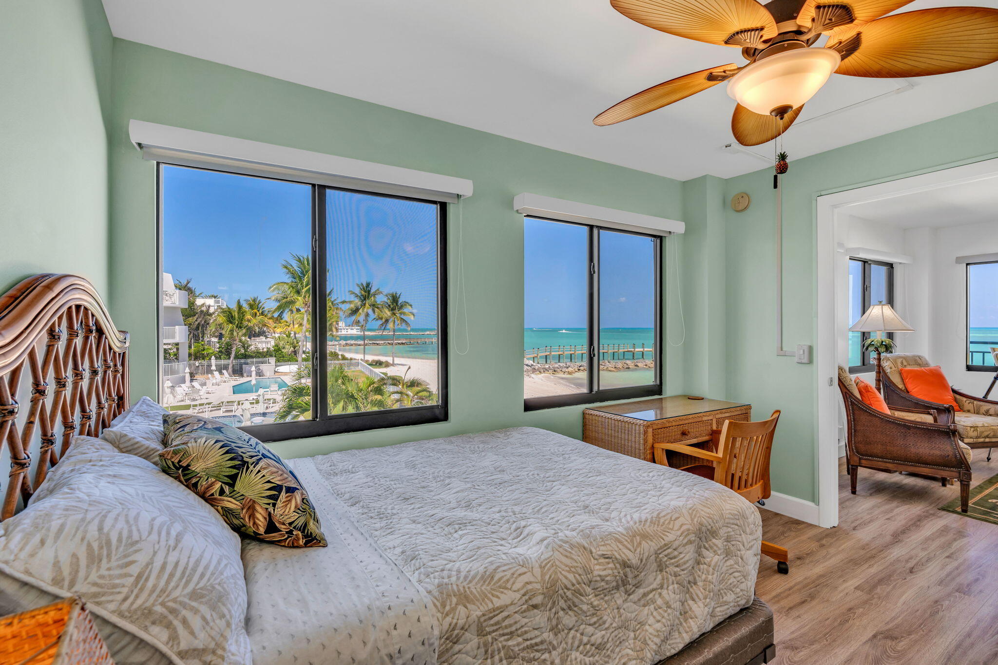 1001 W Ocean Drive 1-202