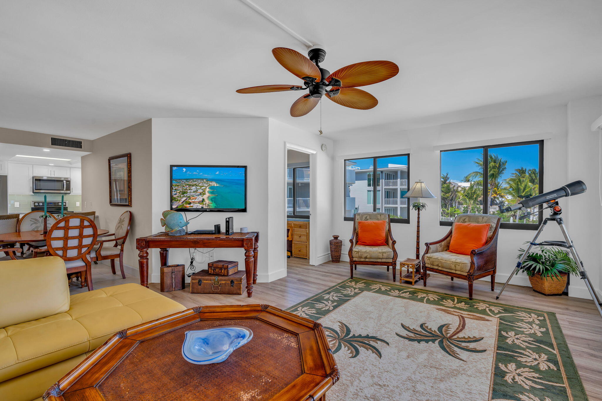 1001 W Ocean Drive 1-202