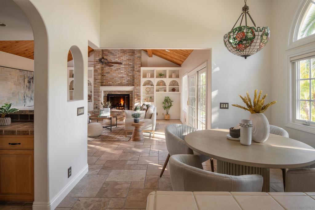 15112 Huntington Gate Dr