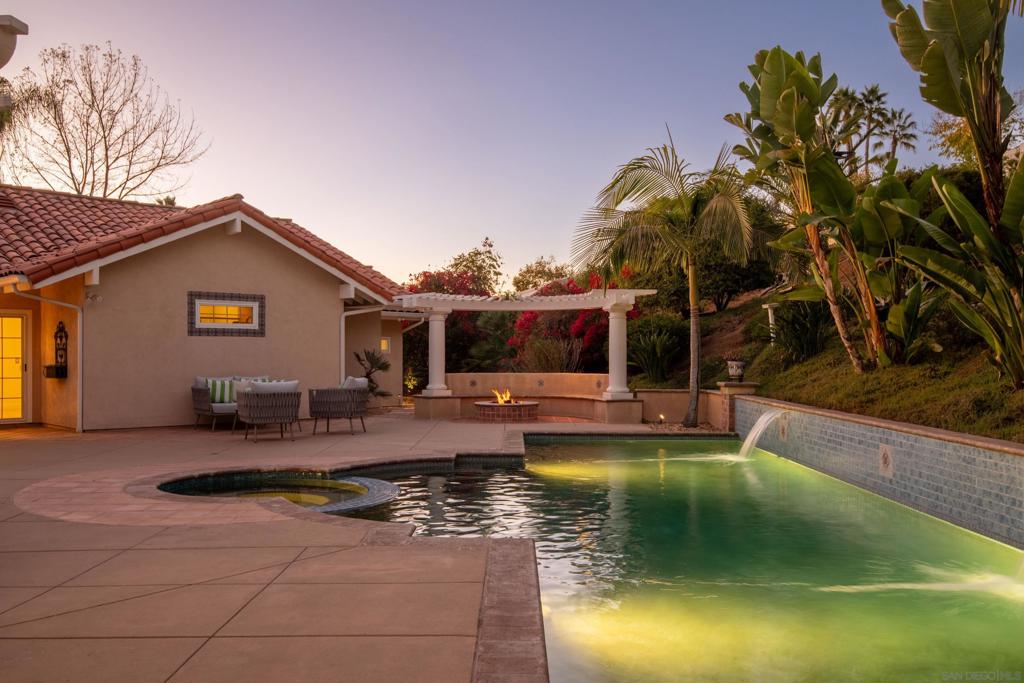 15112 Huntington Gate Dr