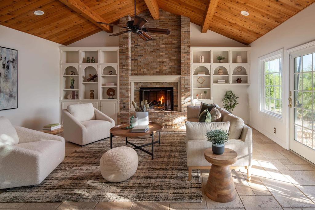 15112 Huntington Gate Dr