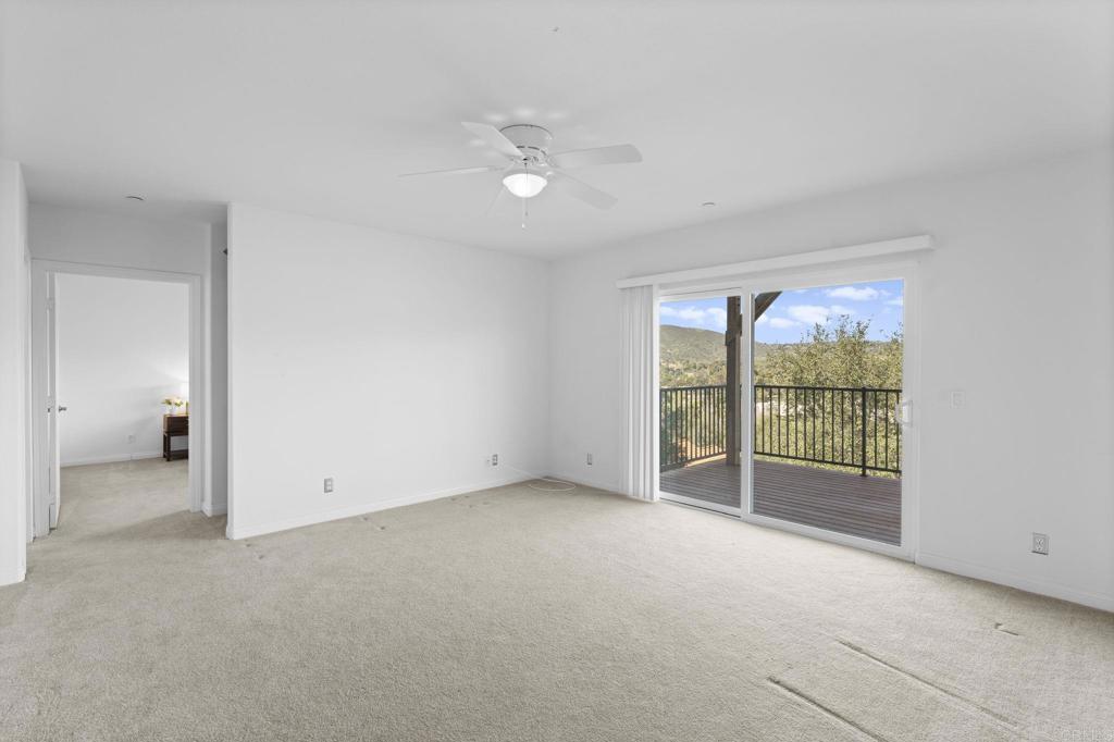 15615 Vista Vicente Drive 18