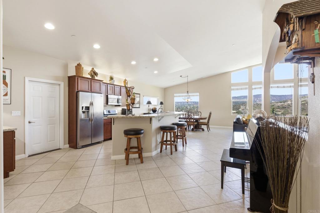 15615 Vista Vicente Drive 17